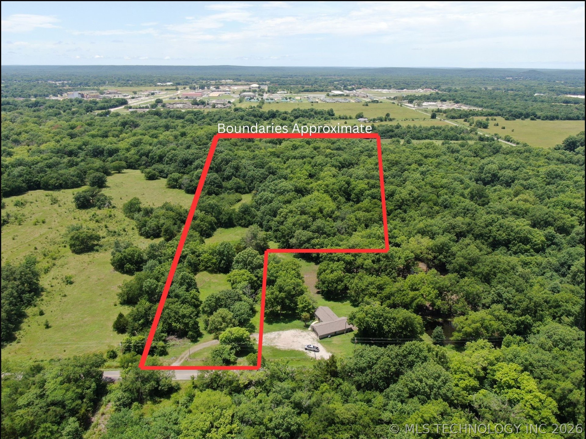 2018 N Mission Lane Okmulgee OK 74447