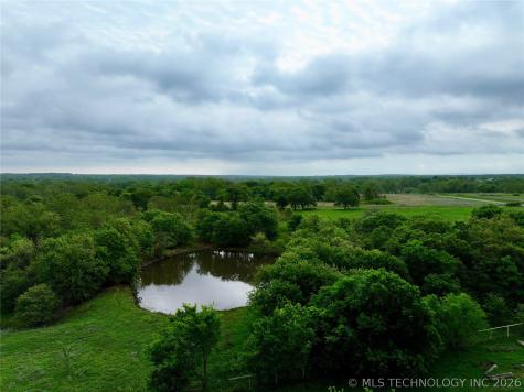 22099 E County Road 1710 Road Elmore City OK 73433