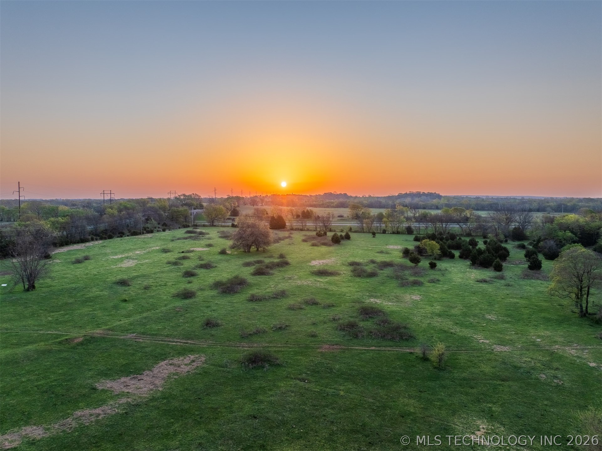 570 E 1120 Road Checotah OK 74426