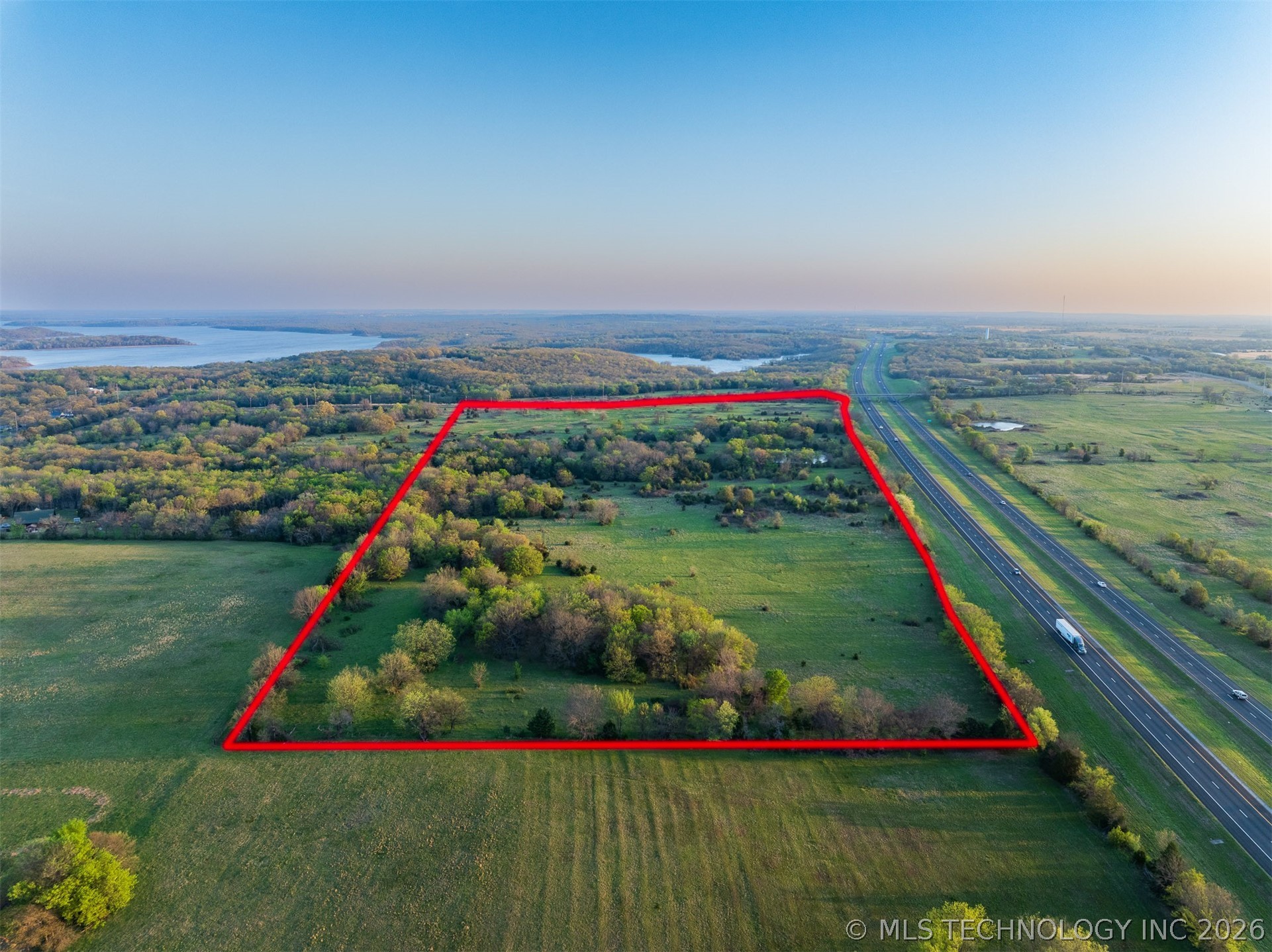 570 E 1120 Road Checotah OK 74426
