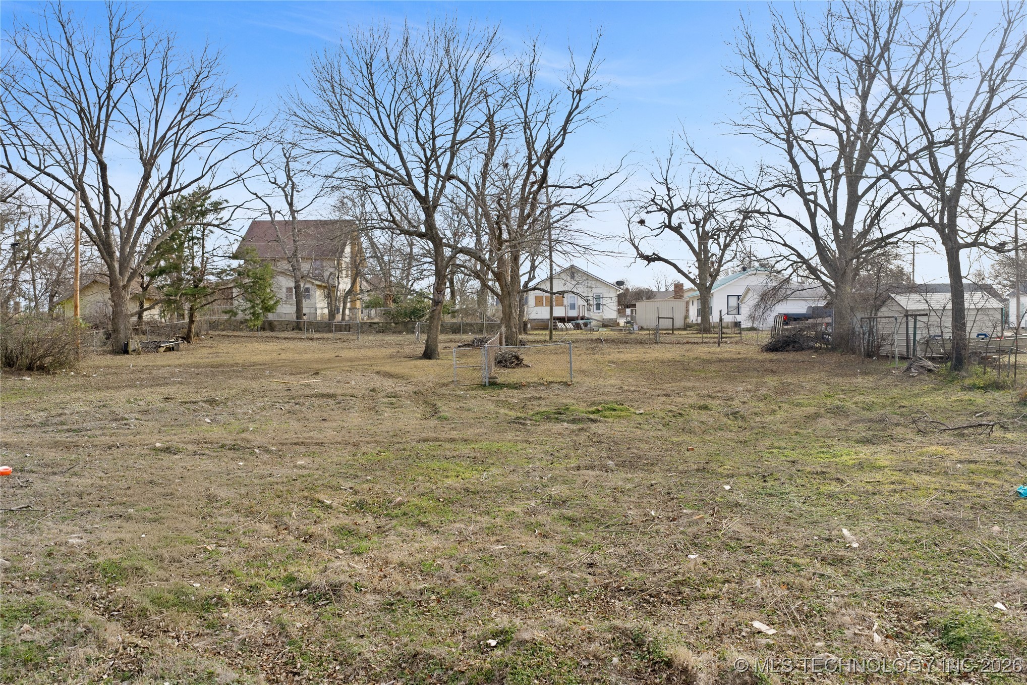 305 E Tahlequah Sulphur OK 73086