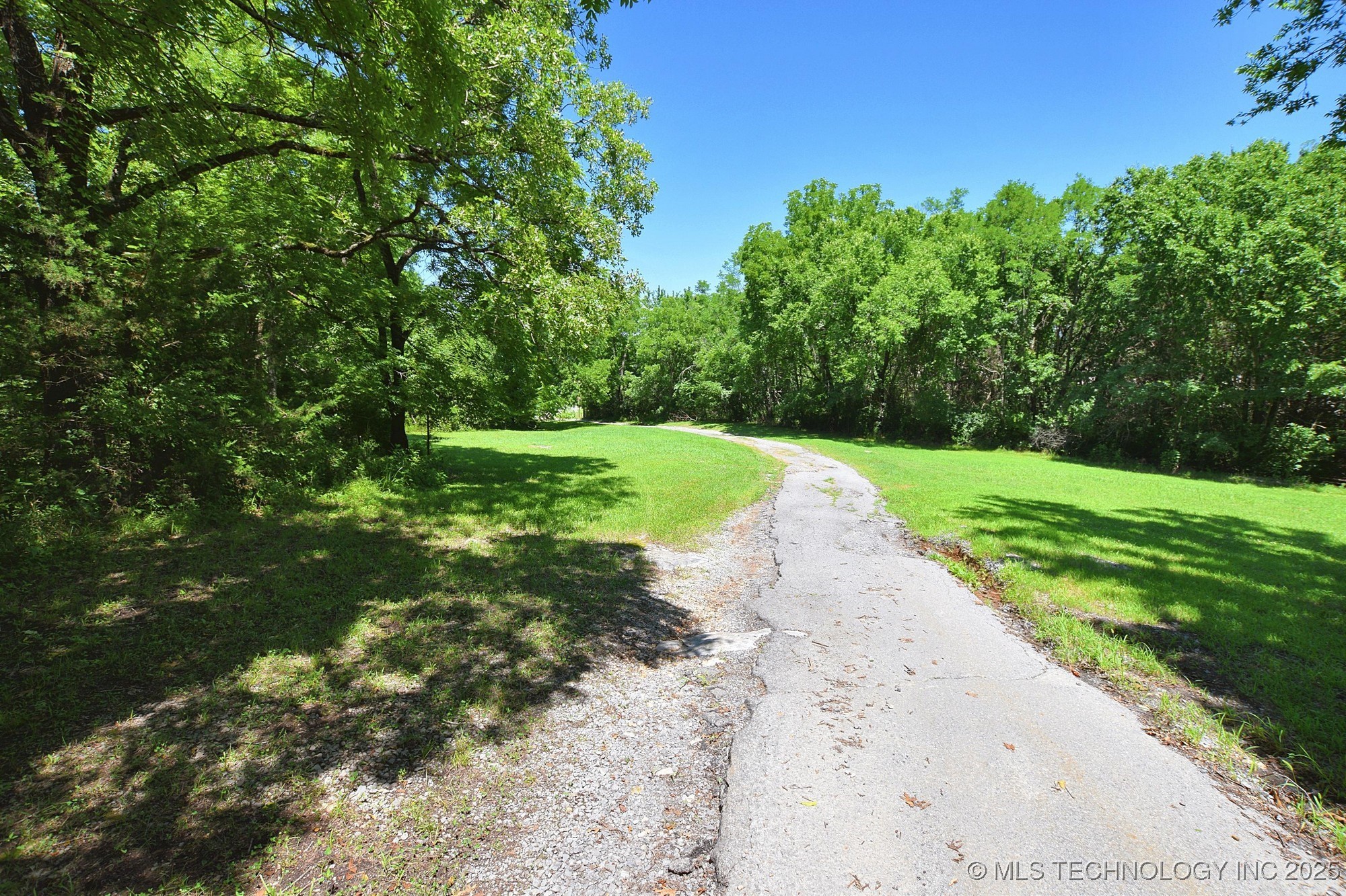 1871 Stickross Mountain Road Tahlequah OK 74464
