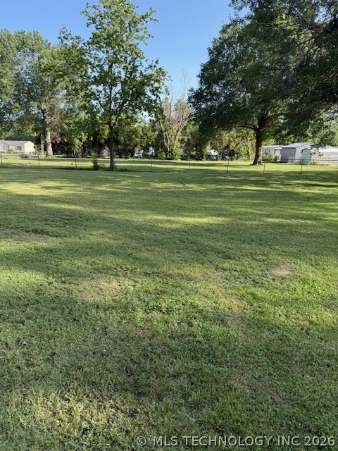 215 S 4th Street Chouteau OK 74337