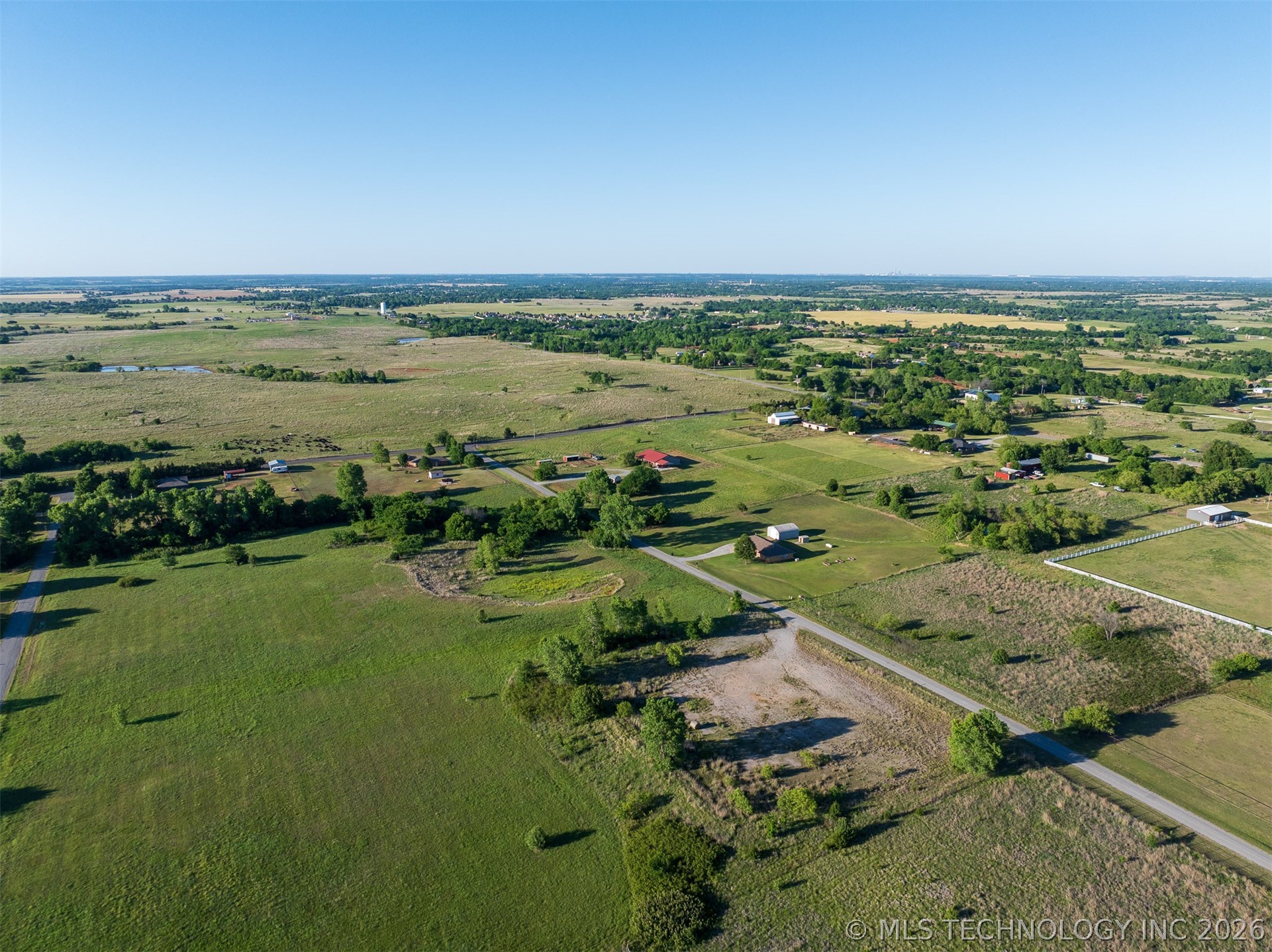 4 W County Road Tuttle OK 73089