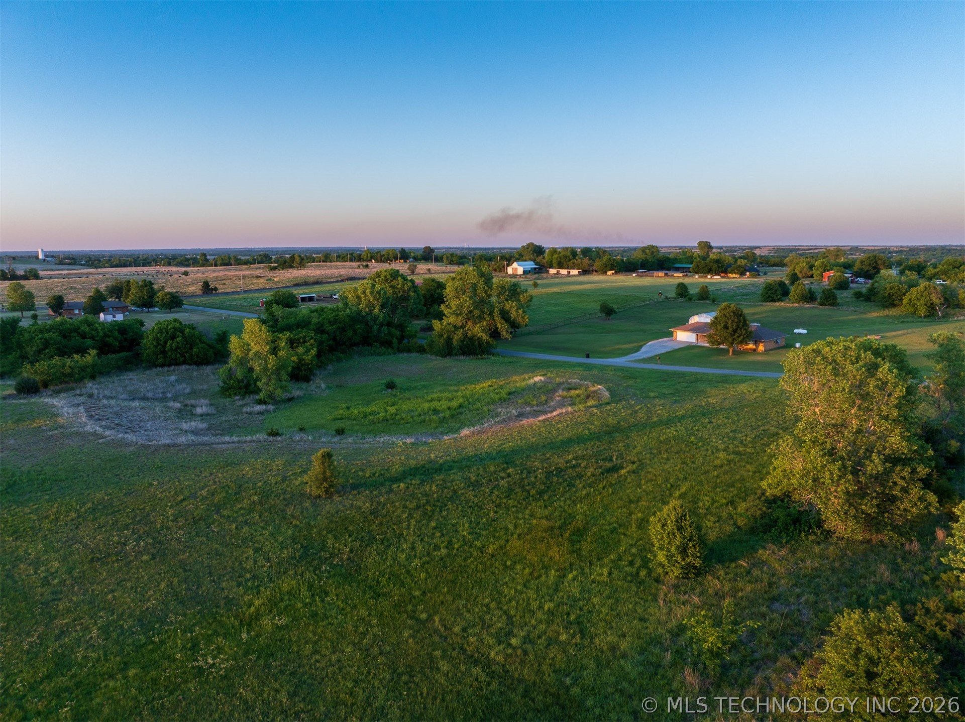 4 W County Road Tuttle OK 73089