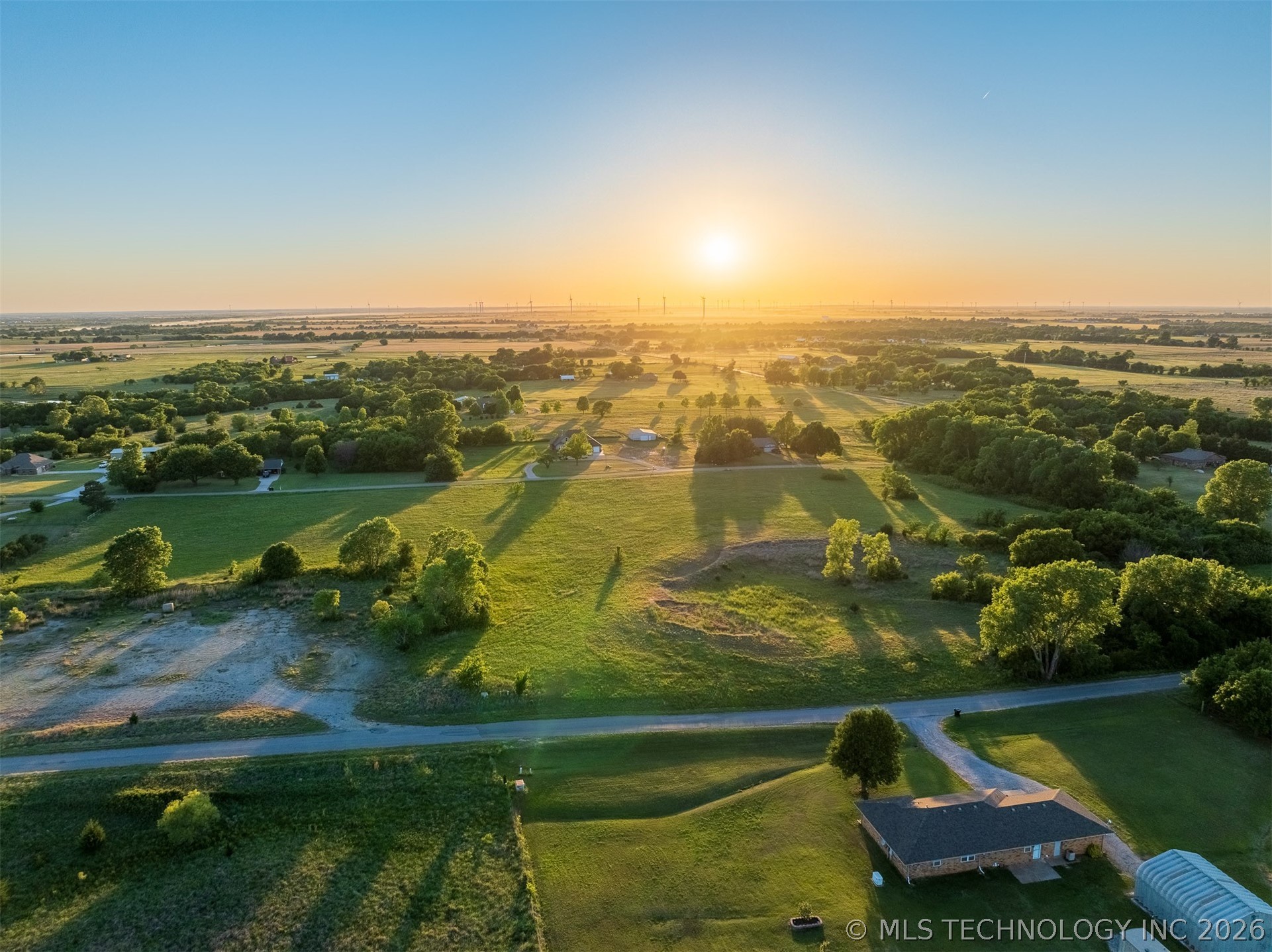 4 W County Road Tuttle OK 73089