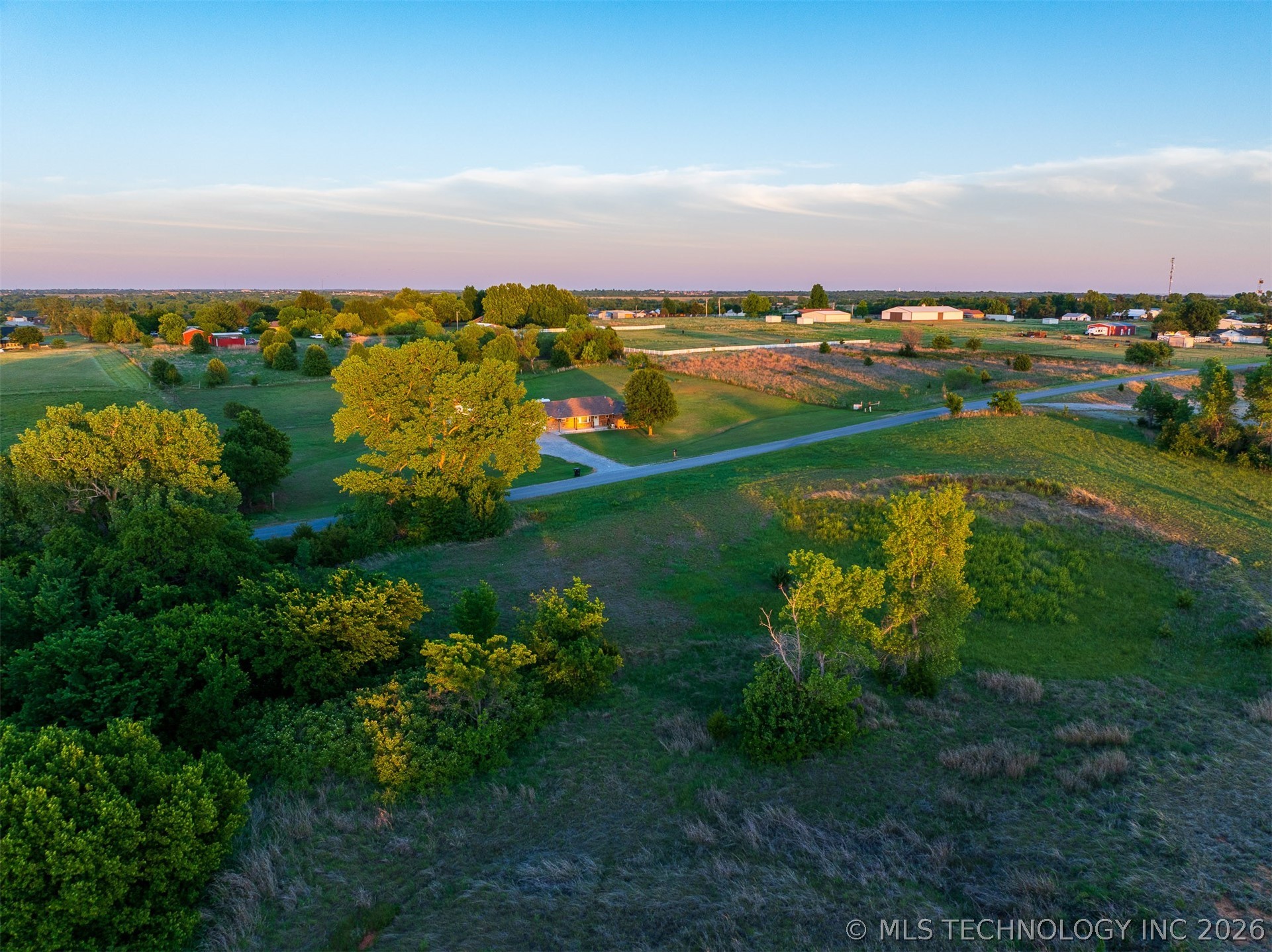 4 W County Road Tuttle OK 73089