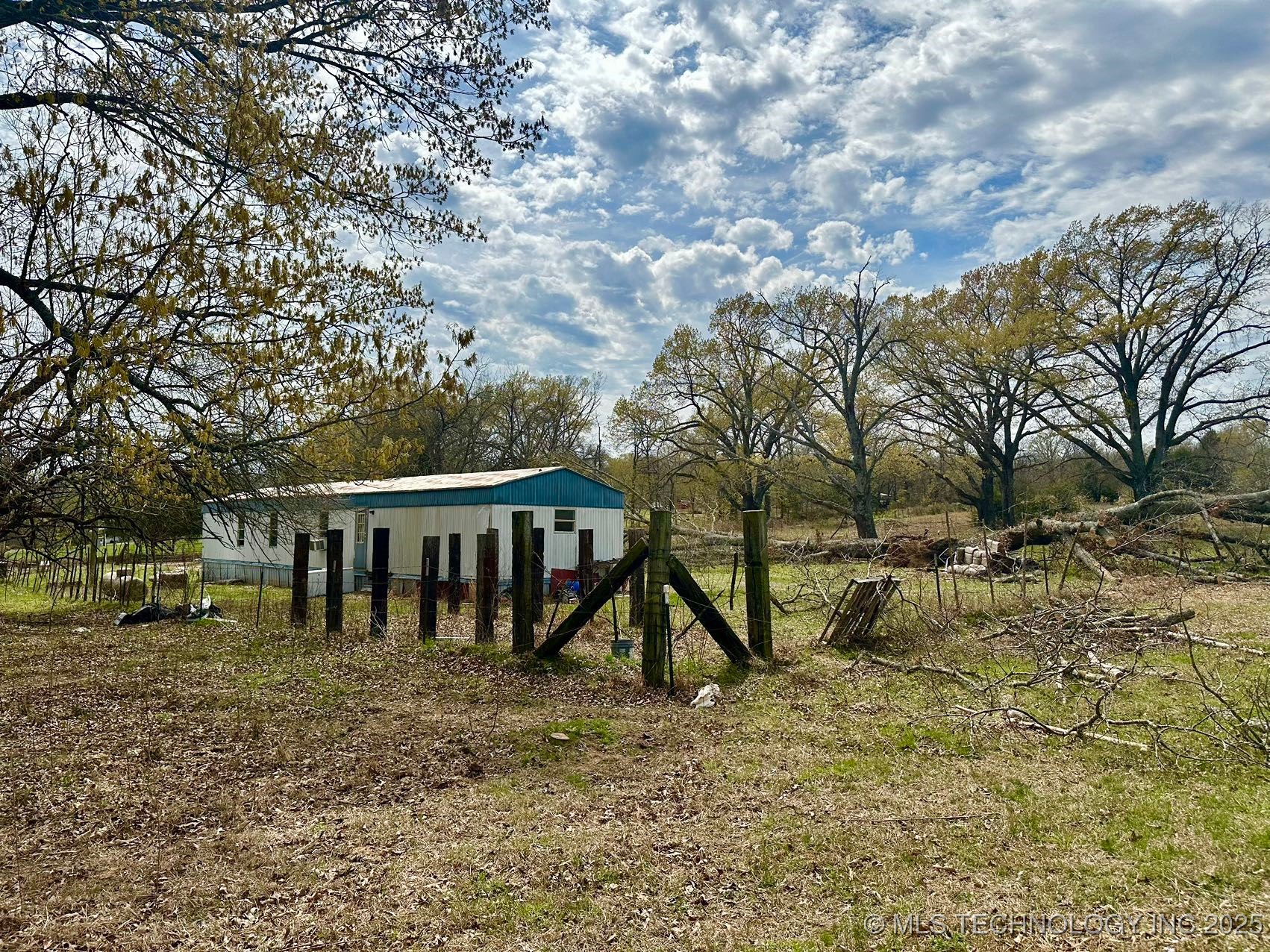 1397 E Allison Road Atoka OK 74525