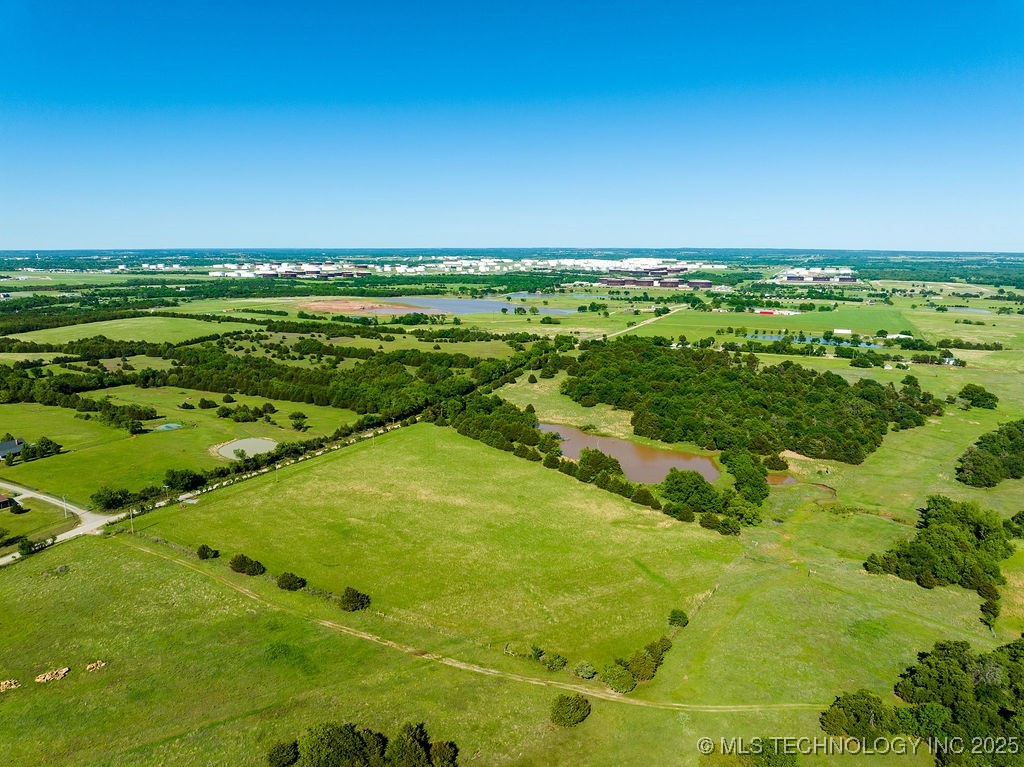 11 E 750 Road Cushing OK 74023