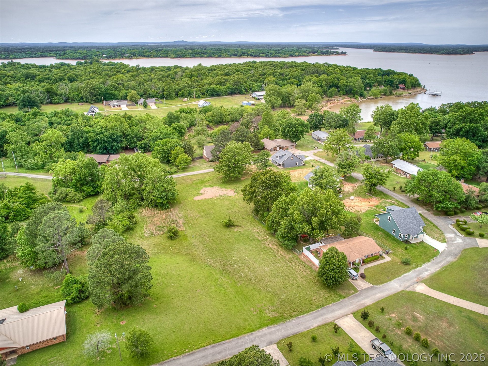 1749 Rockford Eufaula OK 74432