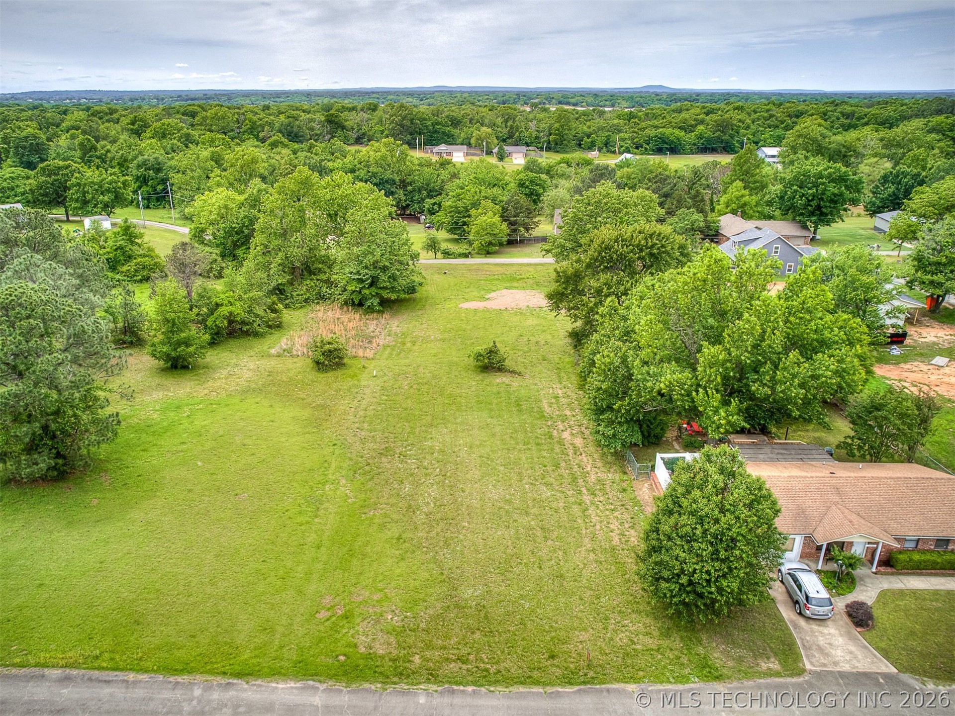 1749 Rockford Eufaula OK 74432