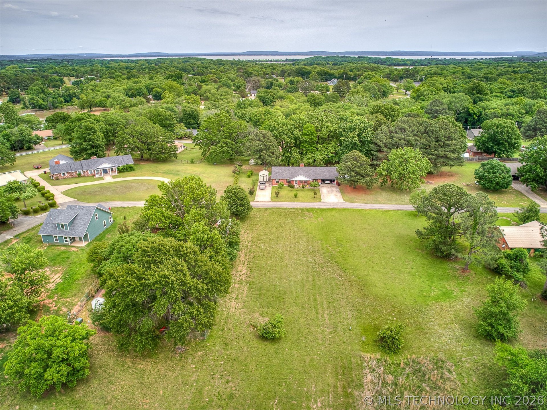 1749 Rockford Eufaula OK 74432
