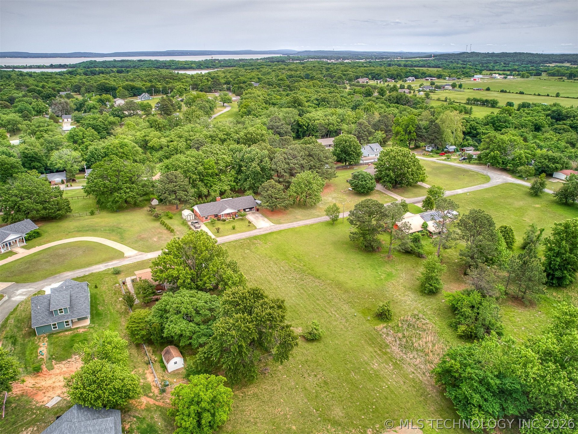 1749 Rockford Eufaula OK 74432