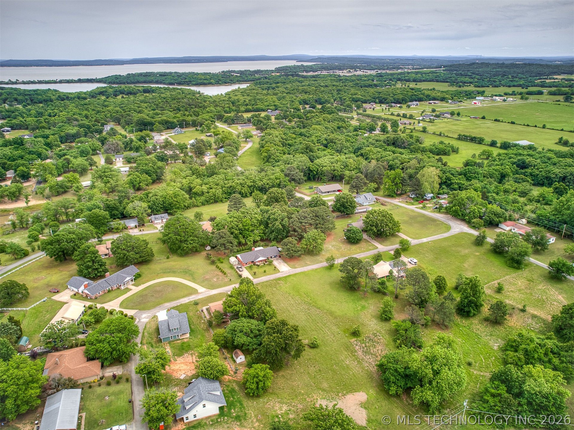 1749 Rockford Eufaula OK 74432