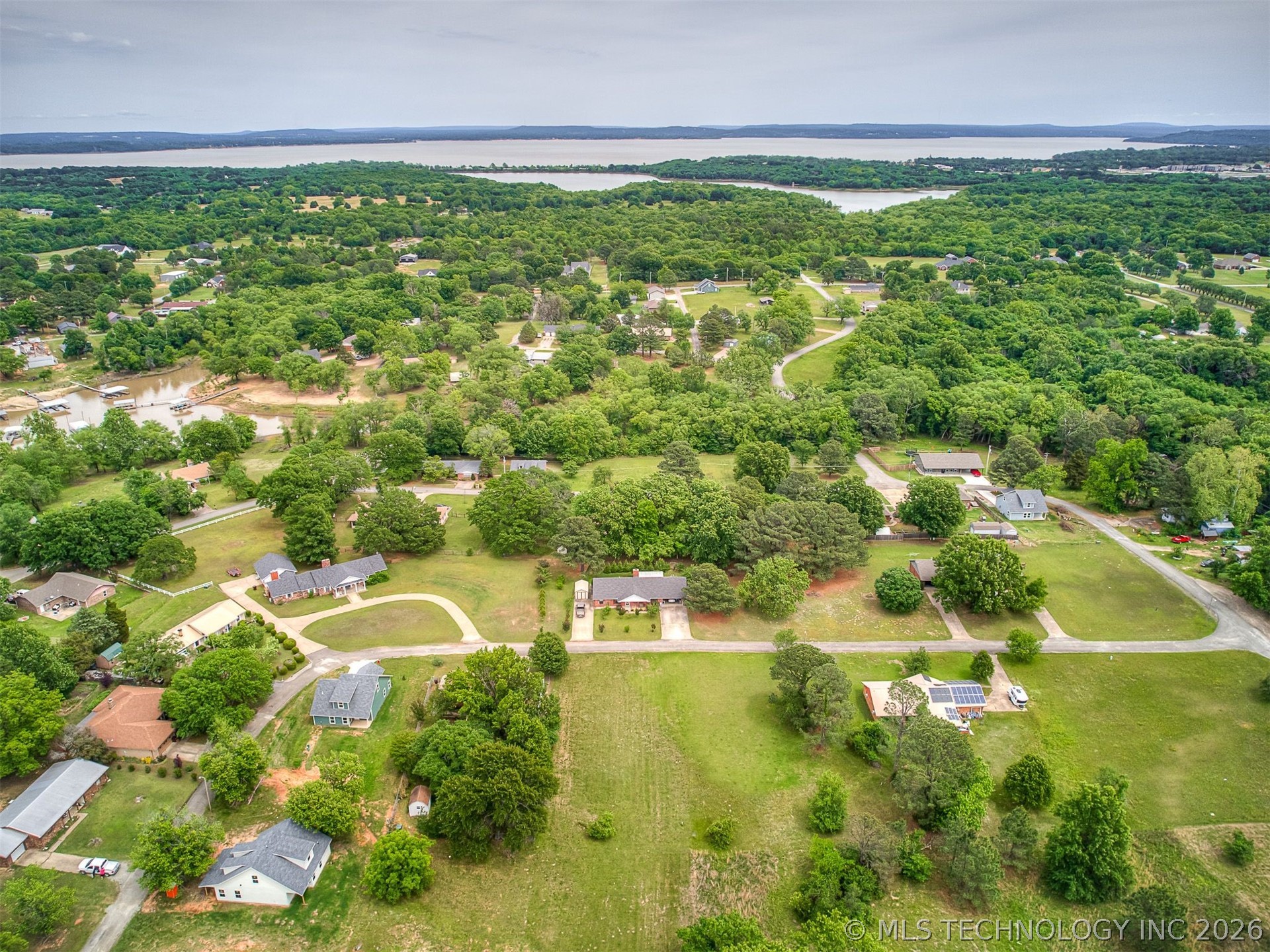 1749 Rockford Eufaula OK 74432