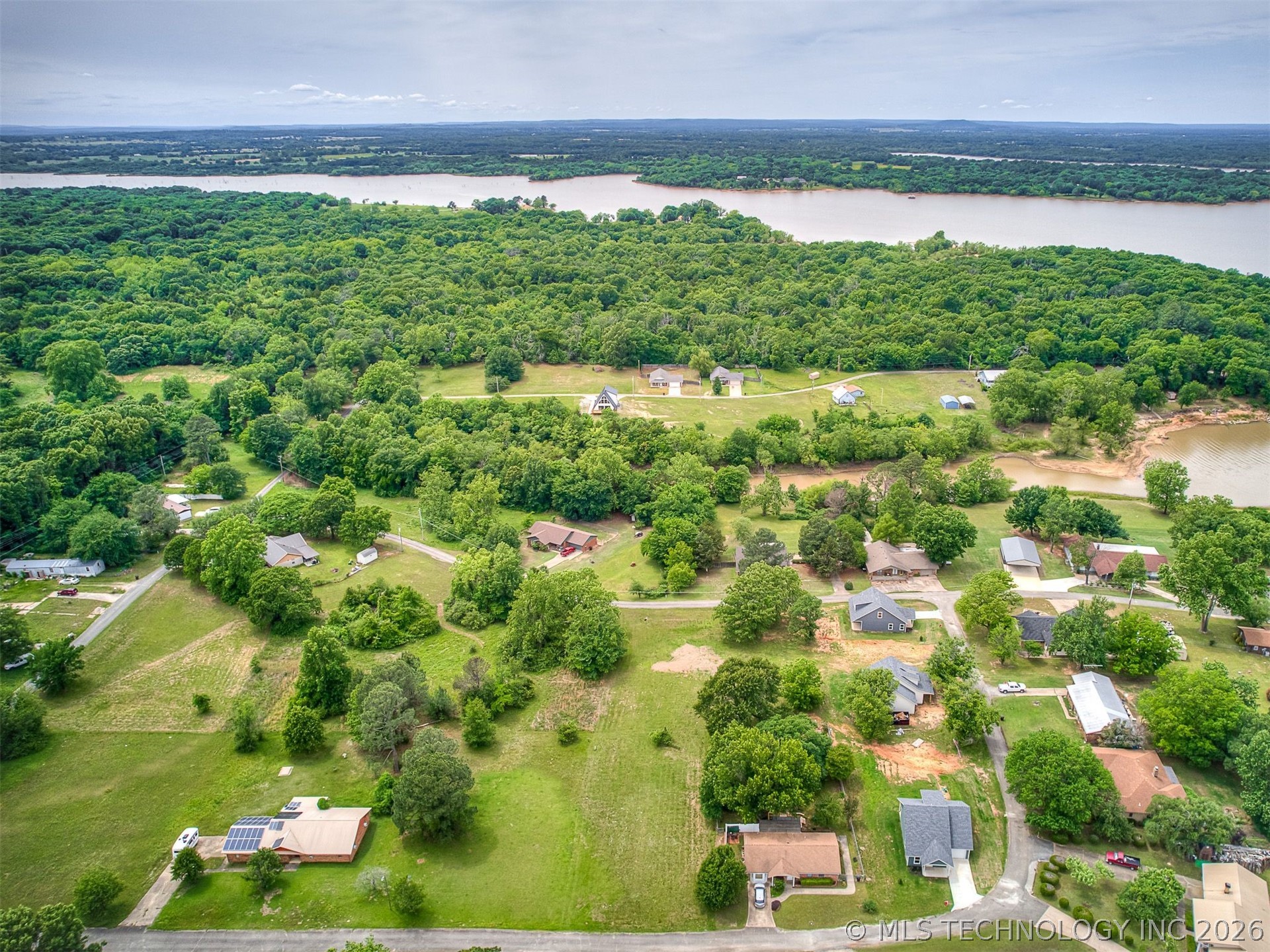 1749 Rockford Eufaula OK 74432