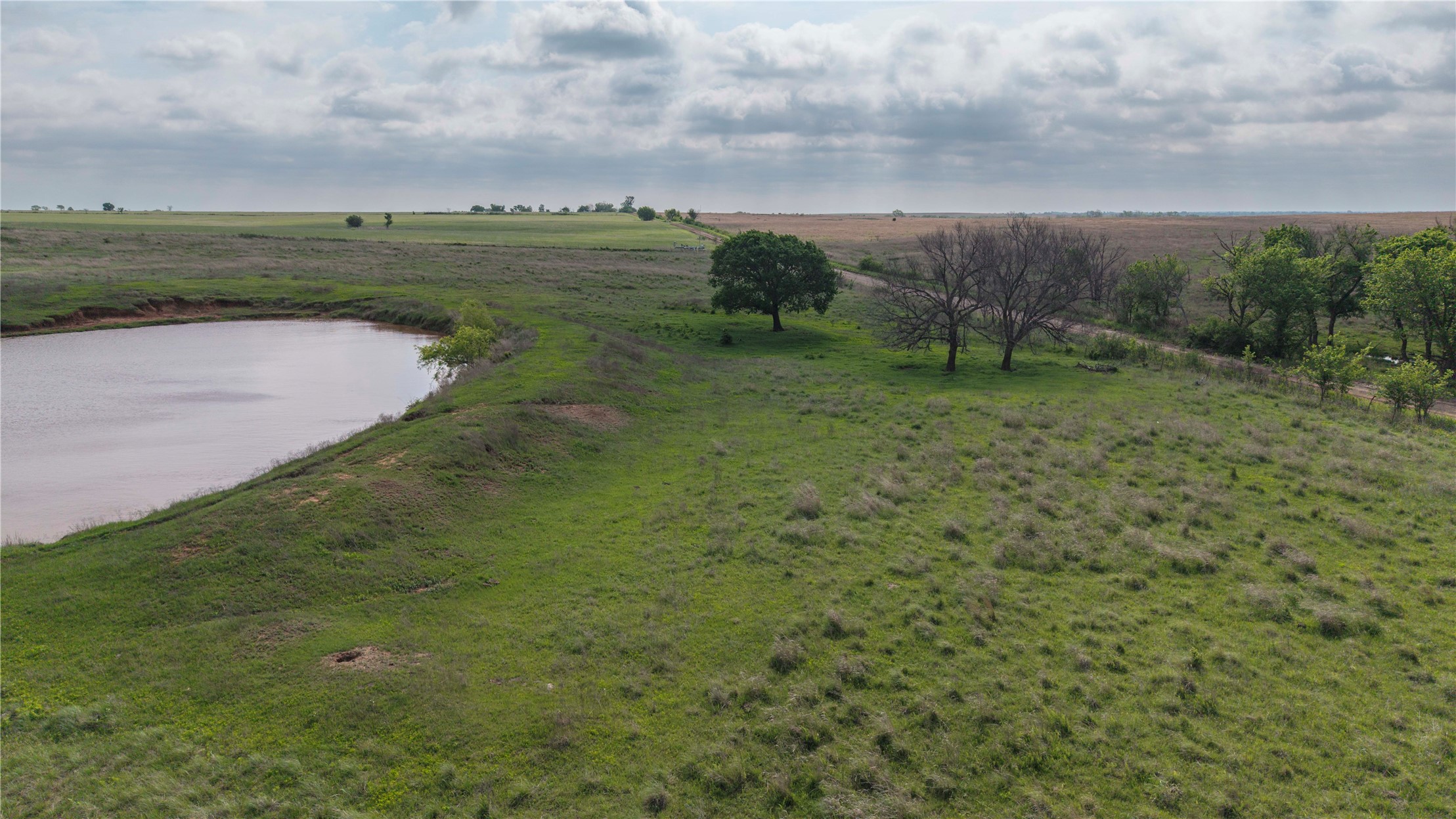 0042 E 4500 Road Pawnee OK 73061