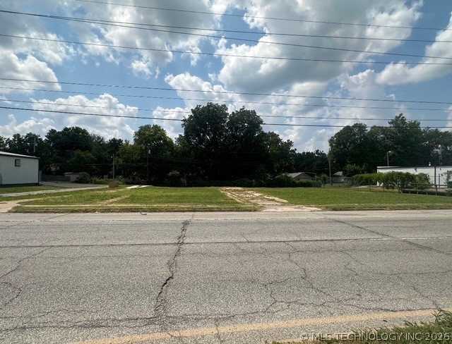 820 S Wood Drive Okmulgee OK 74447