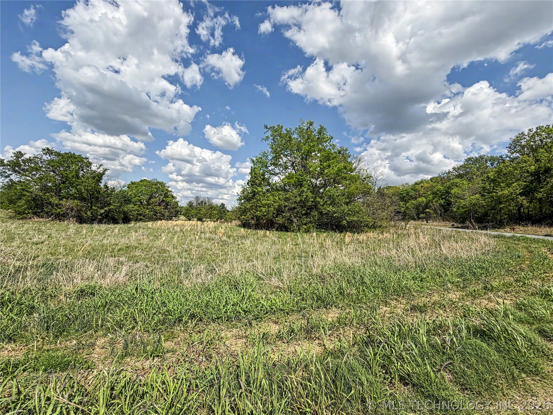 414 S Thunder Road Fort Gibson OK 74434