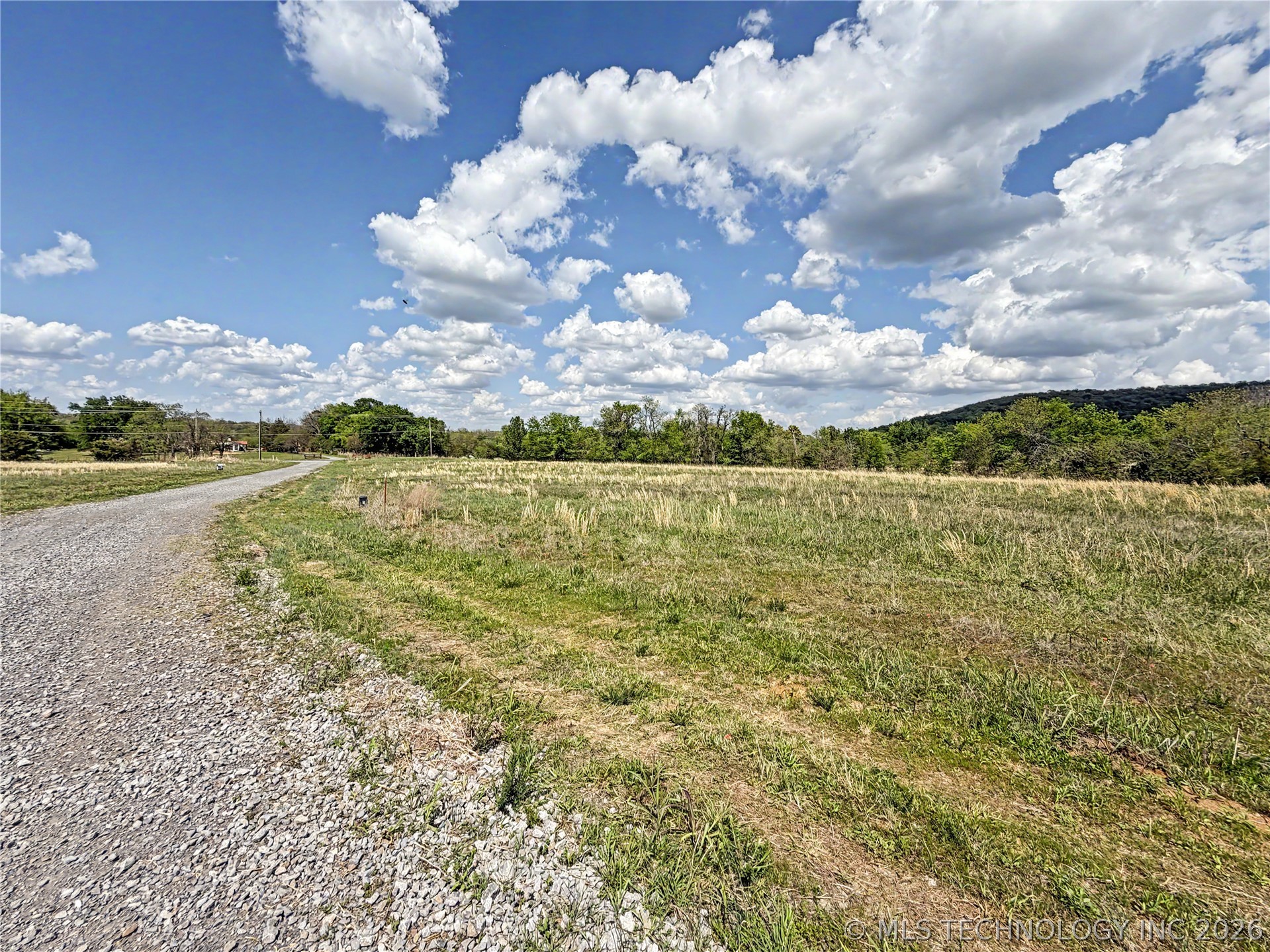 414 S Thunder Road Fort Gibson OK 74434