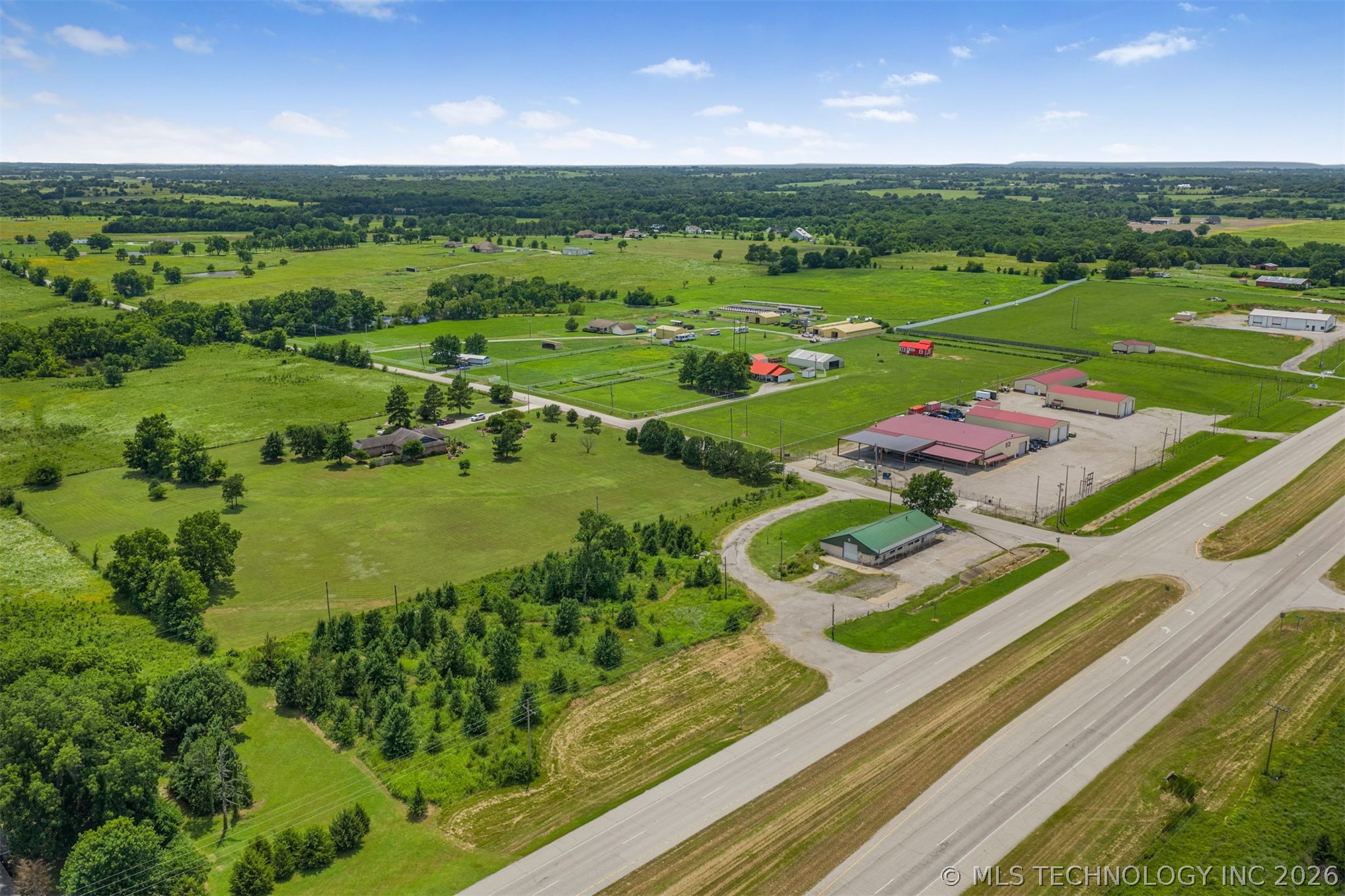 132 E State Highway 51 Coweta OK 74429