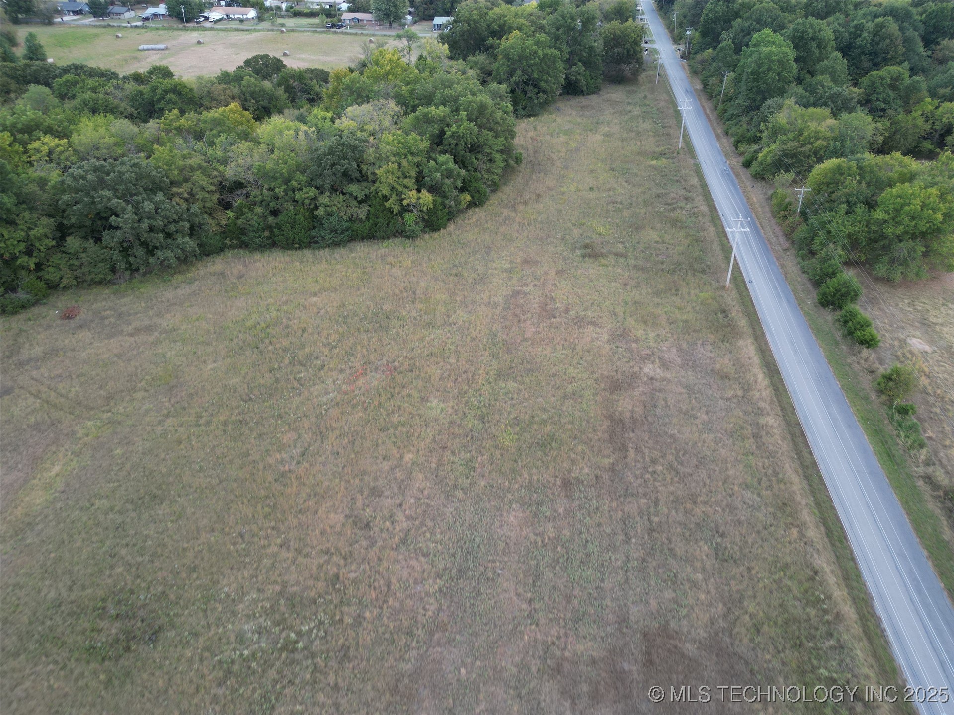 3 E Coon Creek Eufaula OK 74432