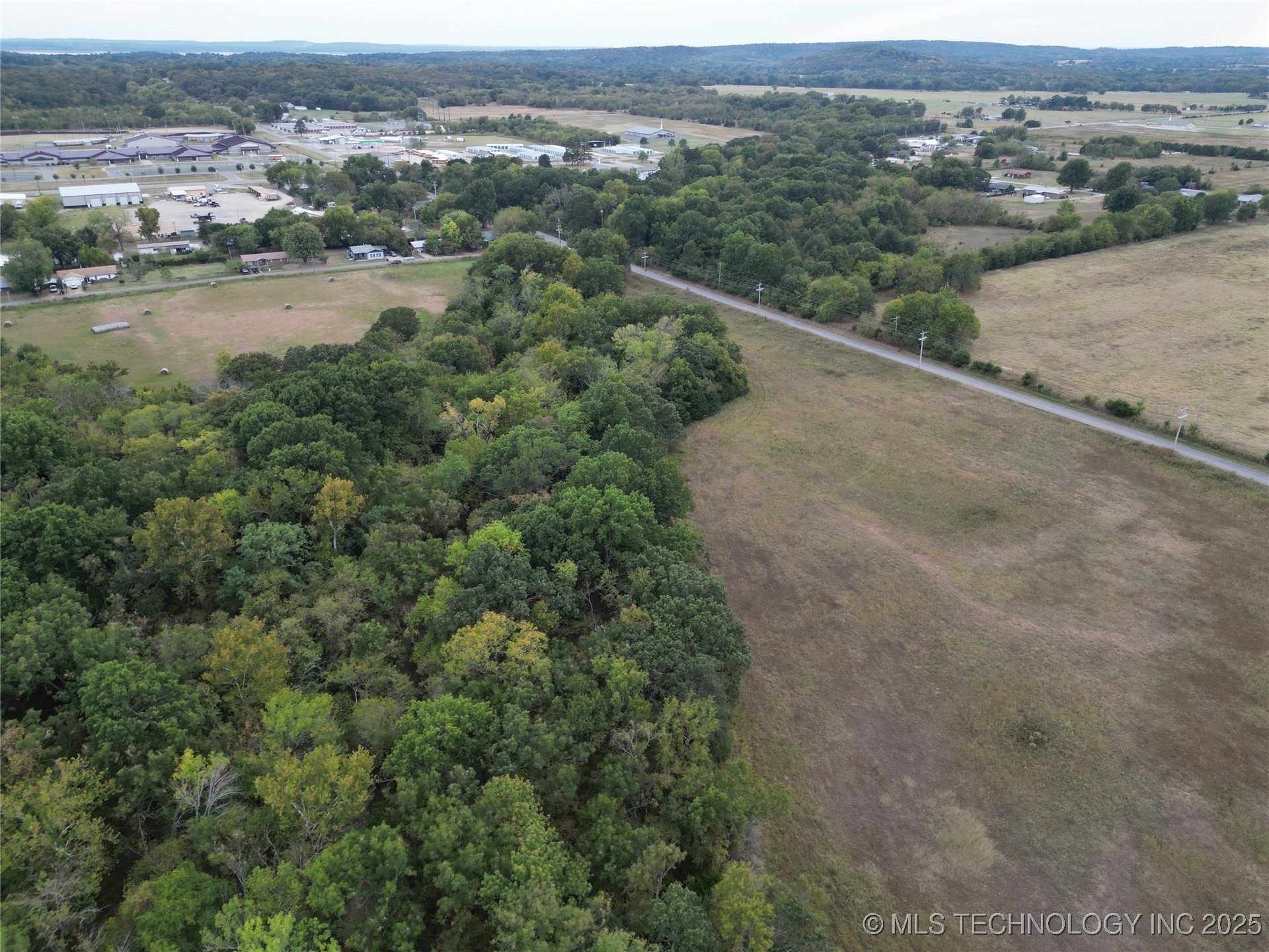3 E Coon Creek Eufaula OK 74432