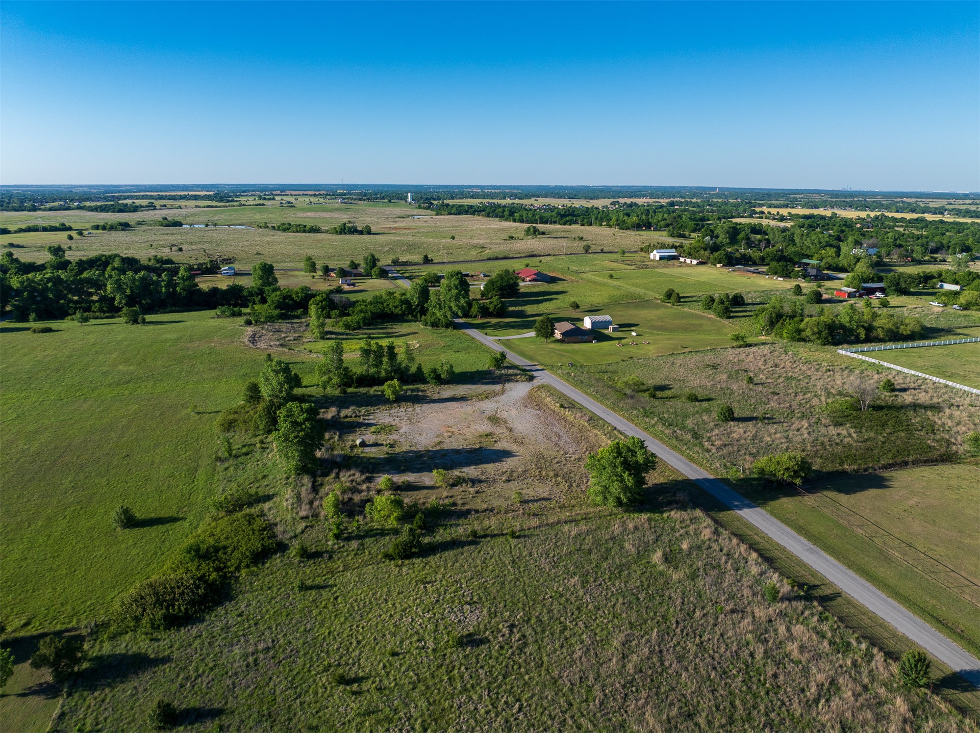 6 W County Road Tuttle OK 73089