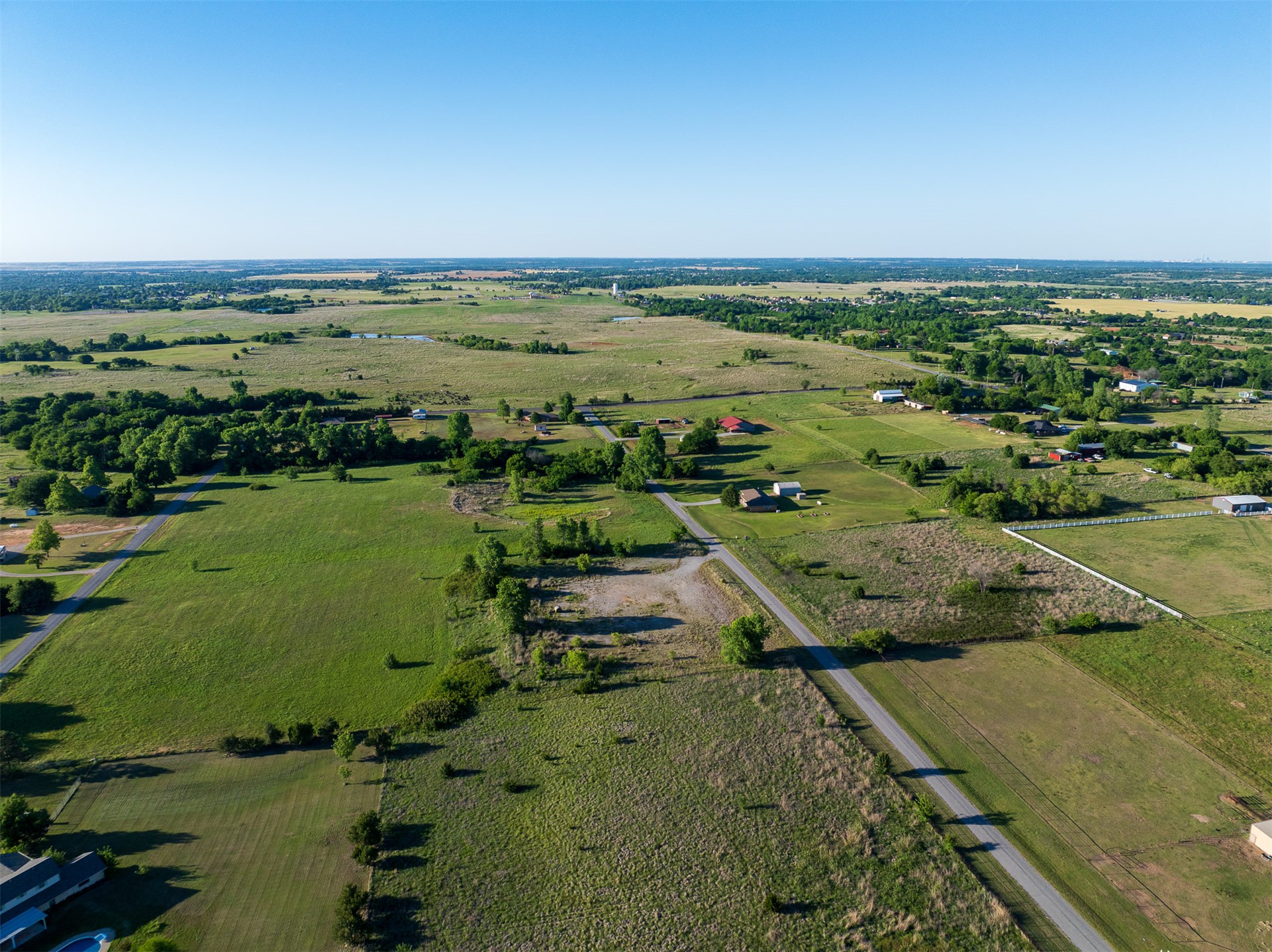 6 W County Road Tuttle OK 73089