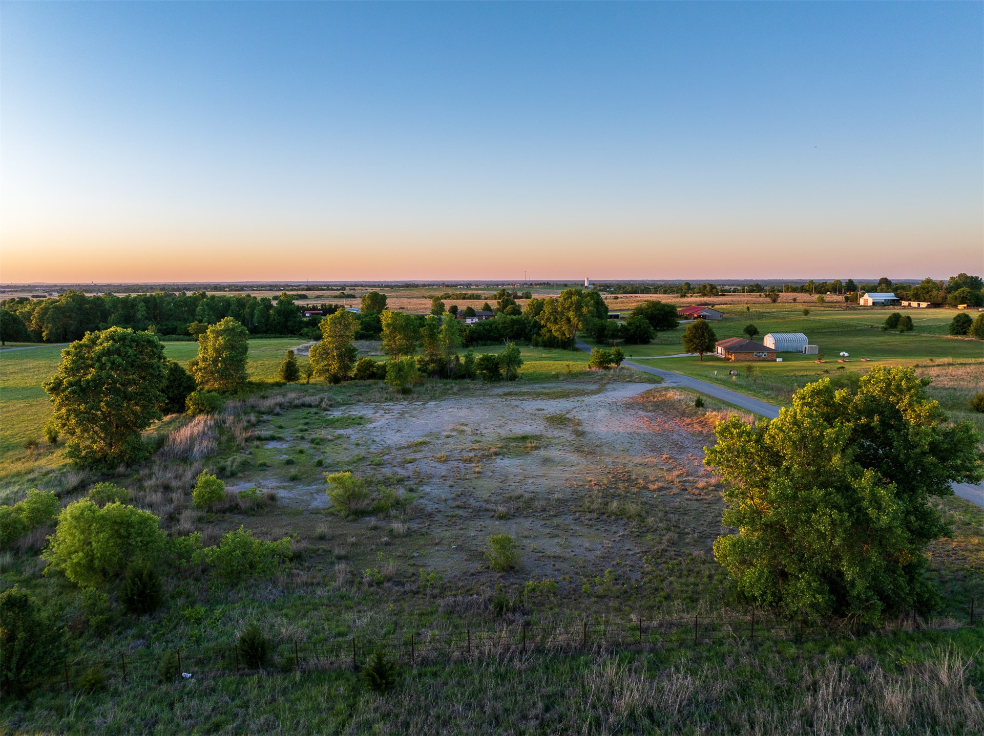6 W County Road Tuttle OK 73089