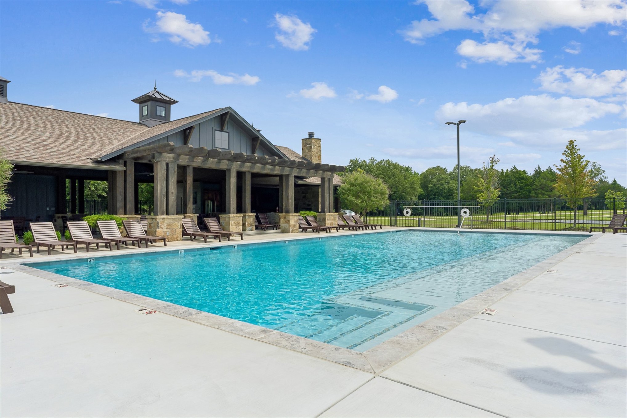 223 Patriot Pointe Eufaula OK 74432