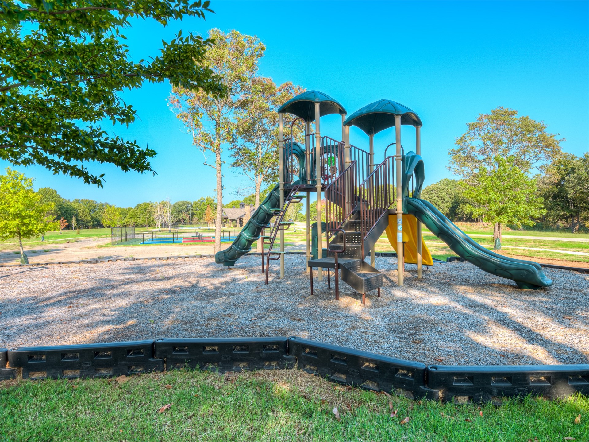 223 Patriot Pointe Eufaula OK 74432