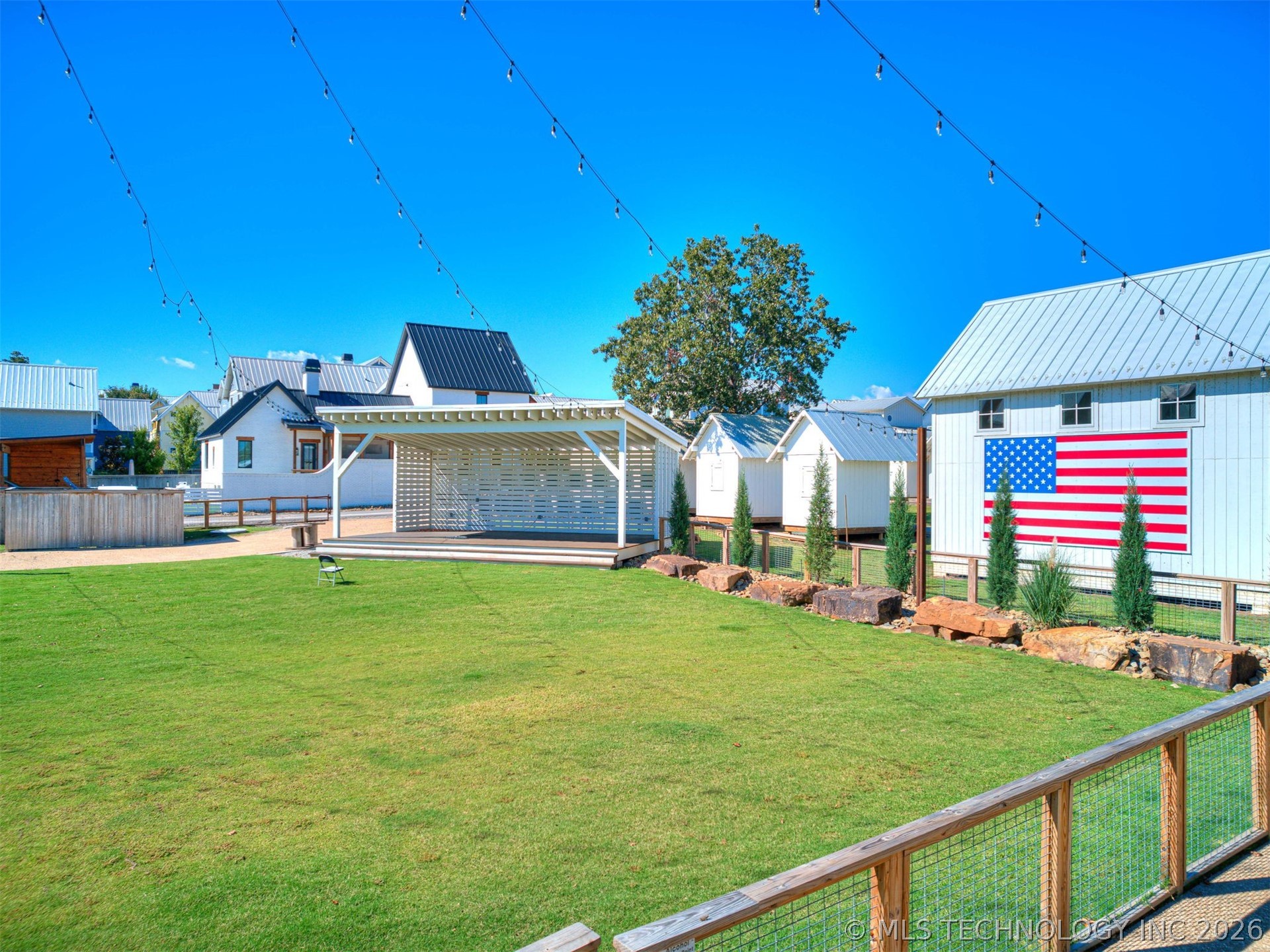 64 Boulevard Carlton Landing OK 74432