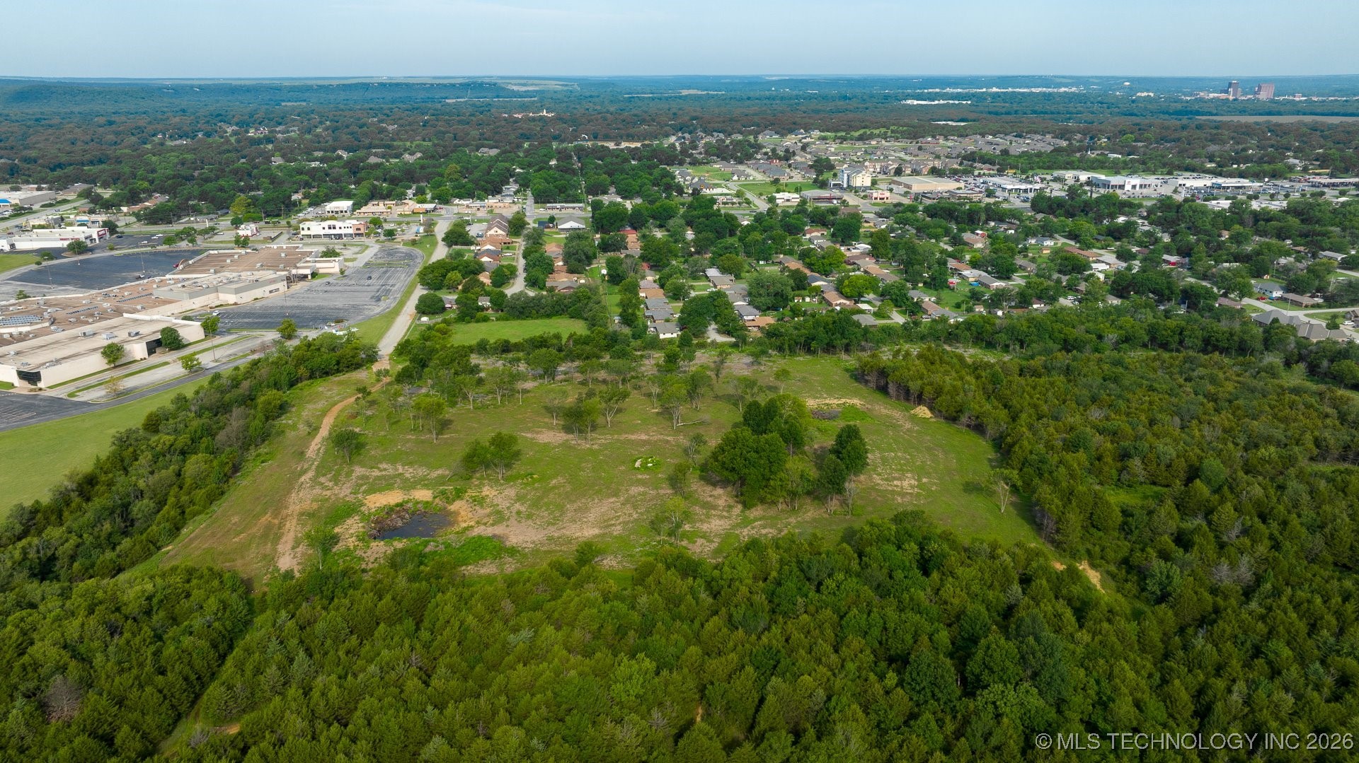 2 SE Barnett Avenue Bartlesville OK 74006