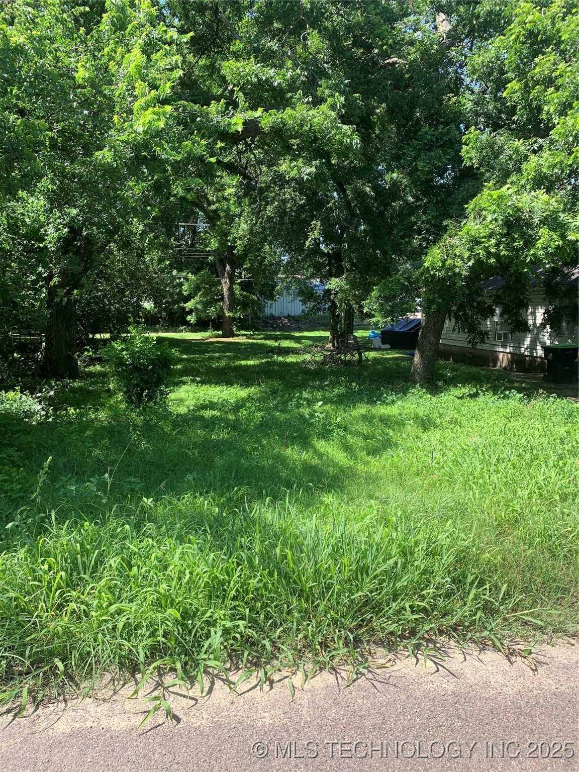 823 E Corona Street Ada OK 74820