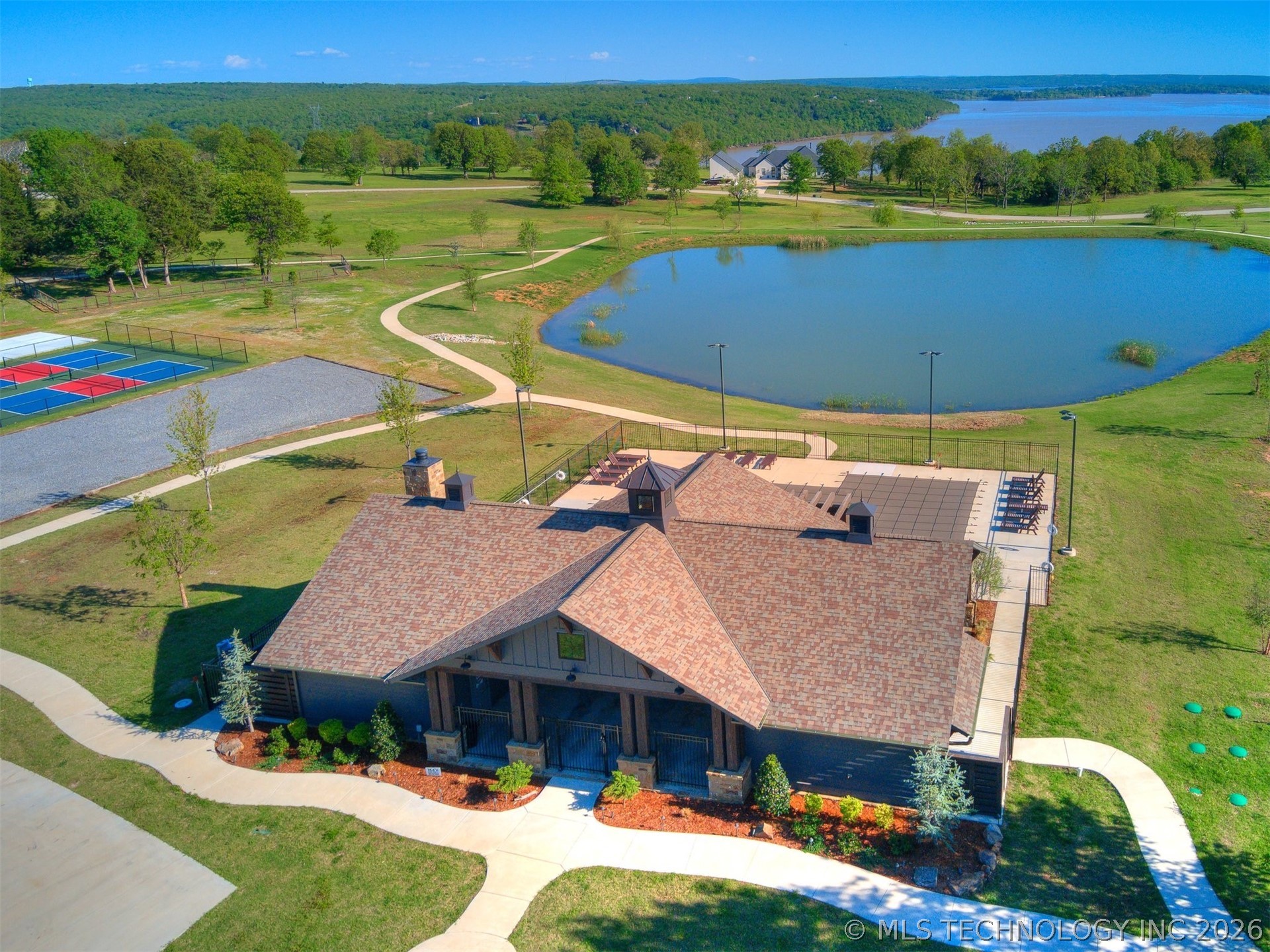 228 Patriot Pointe Eufaula OK 74432