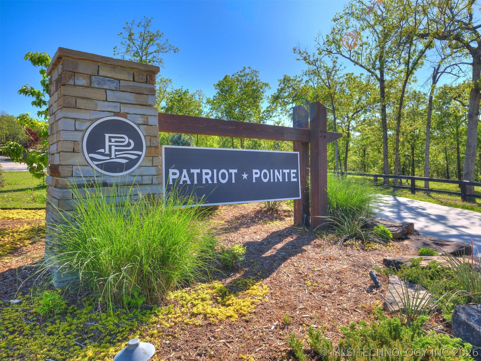 228 Patriot Pointe Eufaula OK 74432