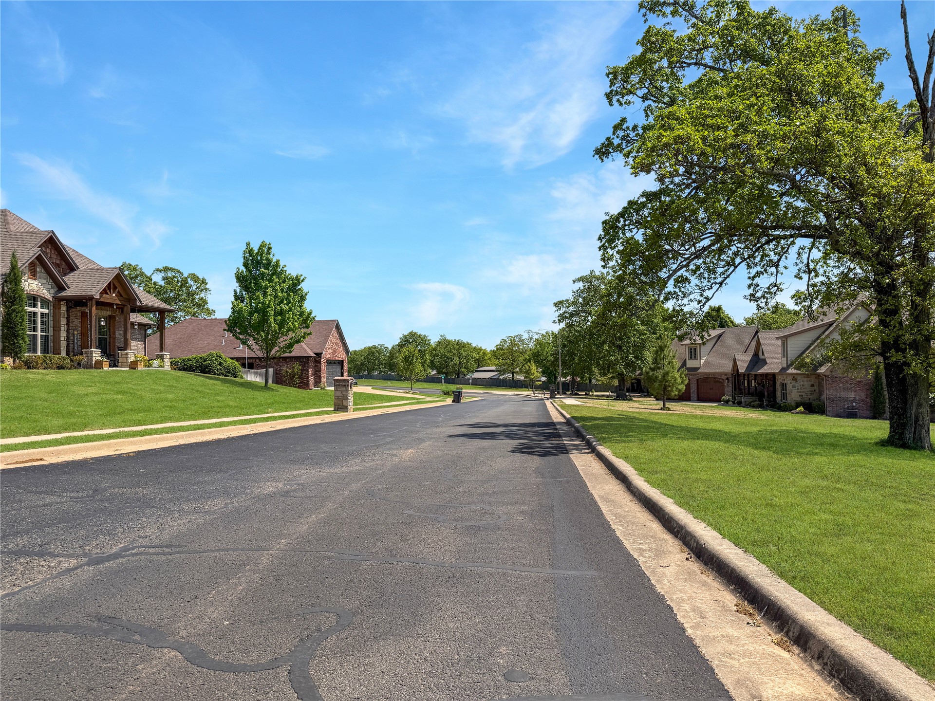725 W Northlake Drive Tahlequah OK 74464