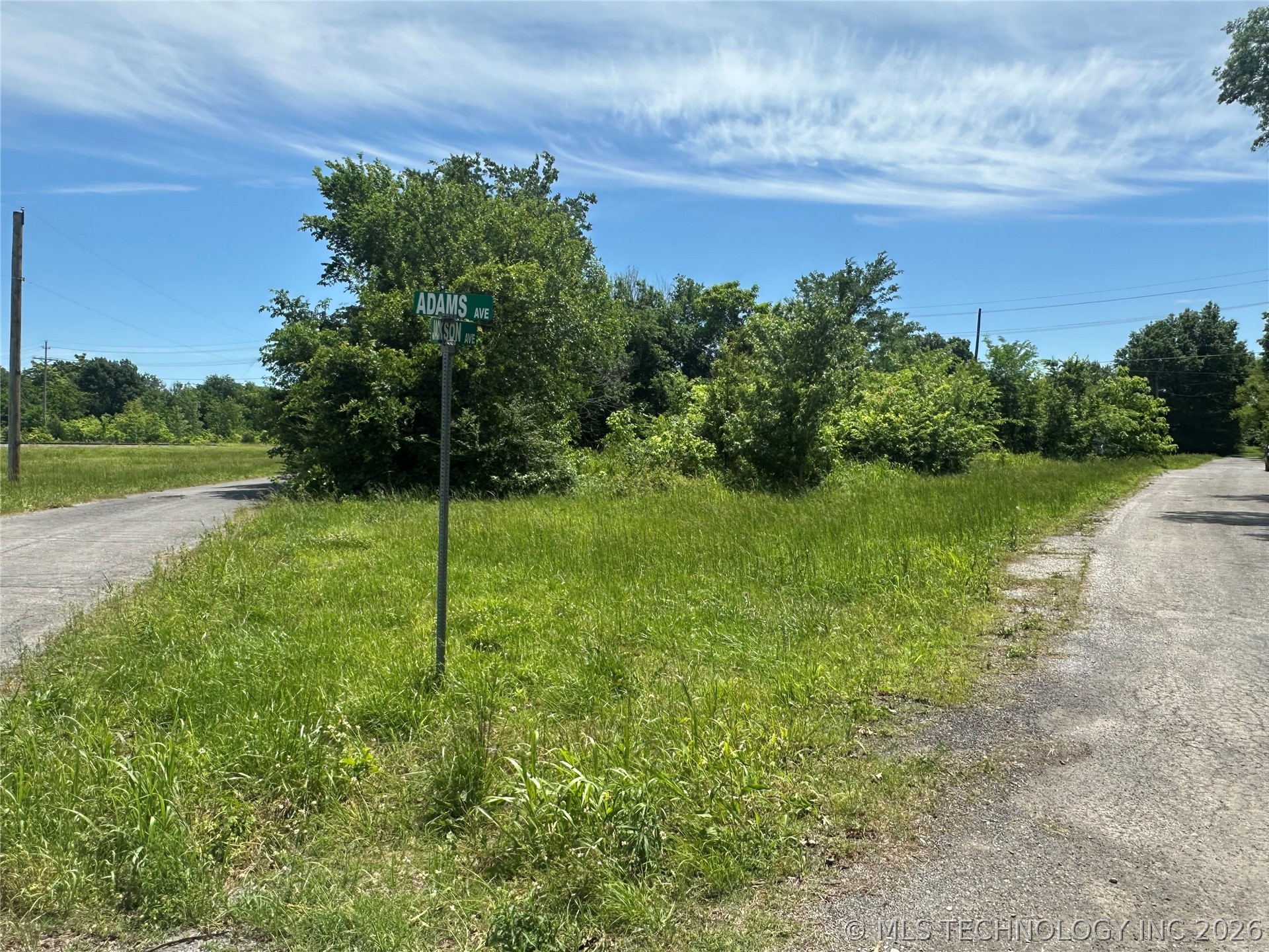 607 S Jackson Avenue Wagoner OK 74467