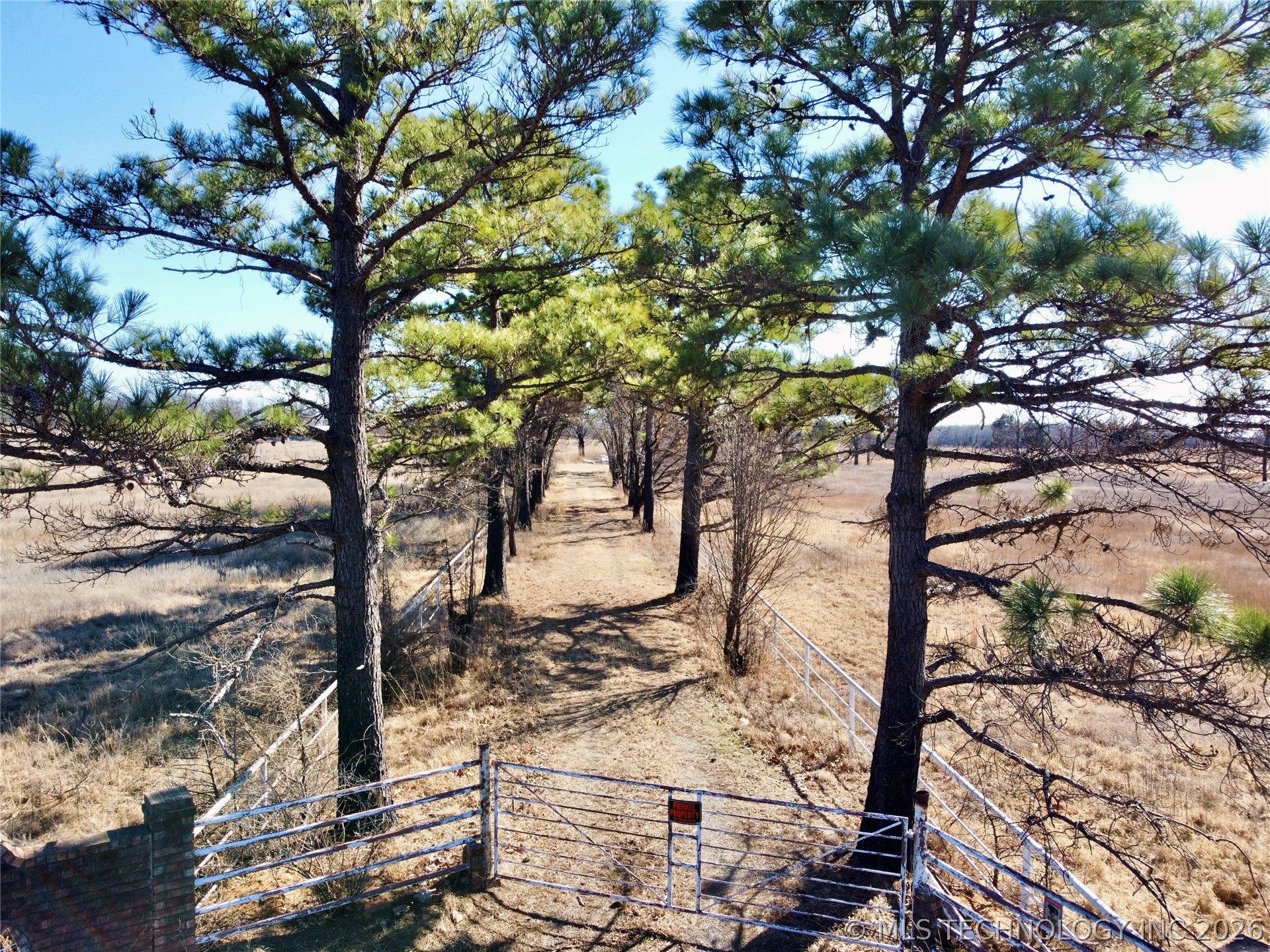 402336 E 1100 Henryetta OK 74437