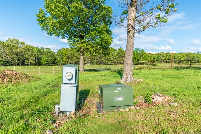 7885 E 590 Locust Grove OK 74352