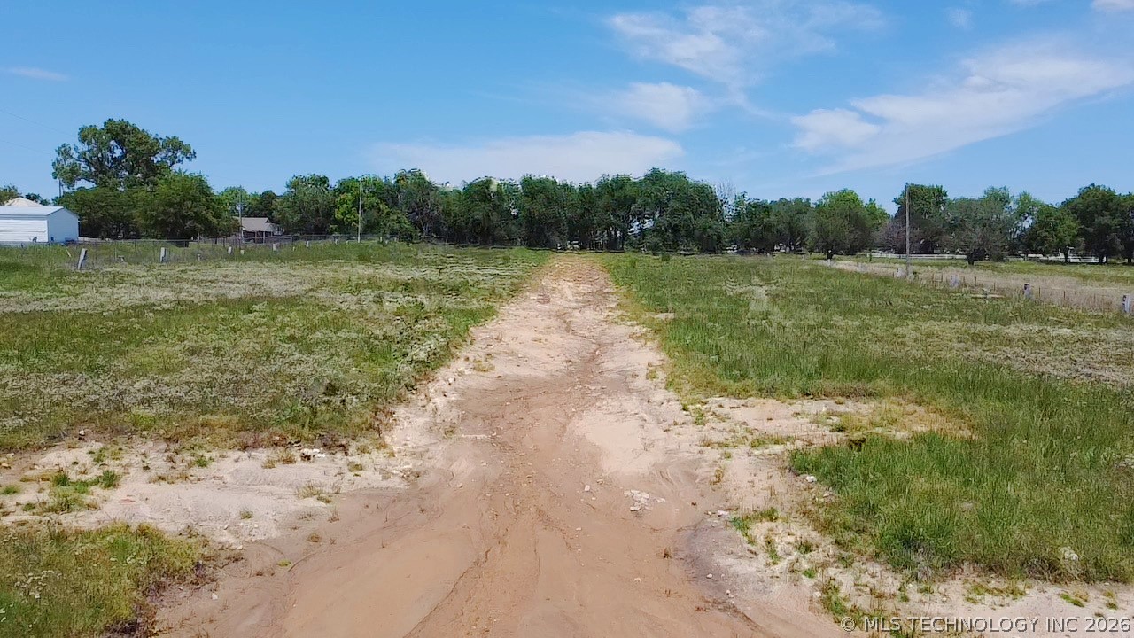 439 Maiden Lane Henryetta OK 74437