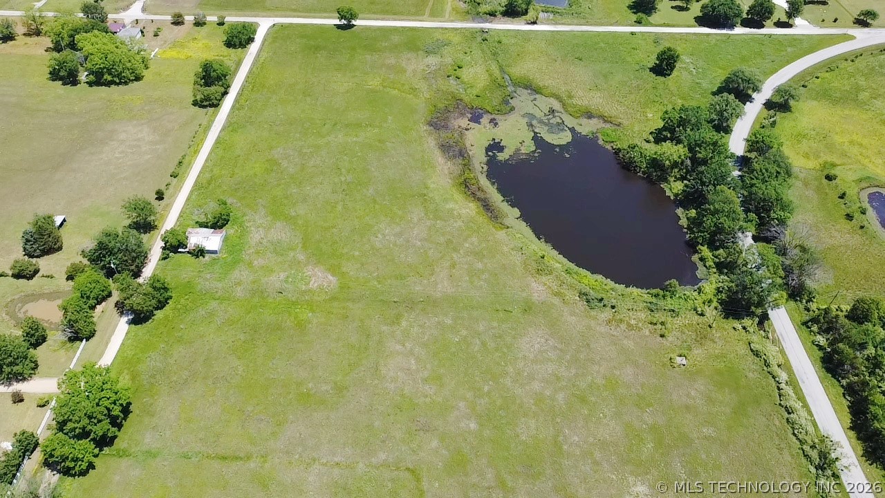 439 Maiden Lane Henryetta OK 74437