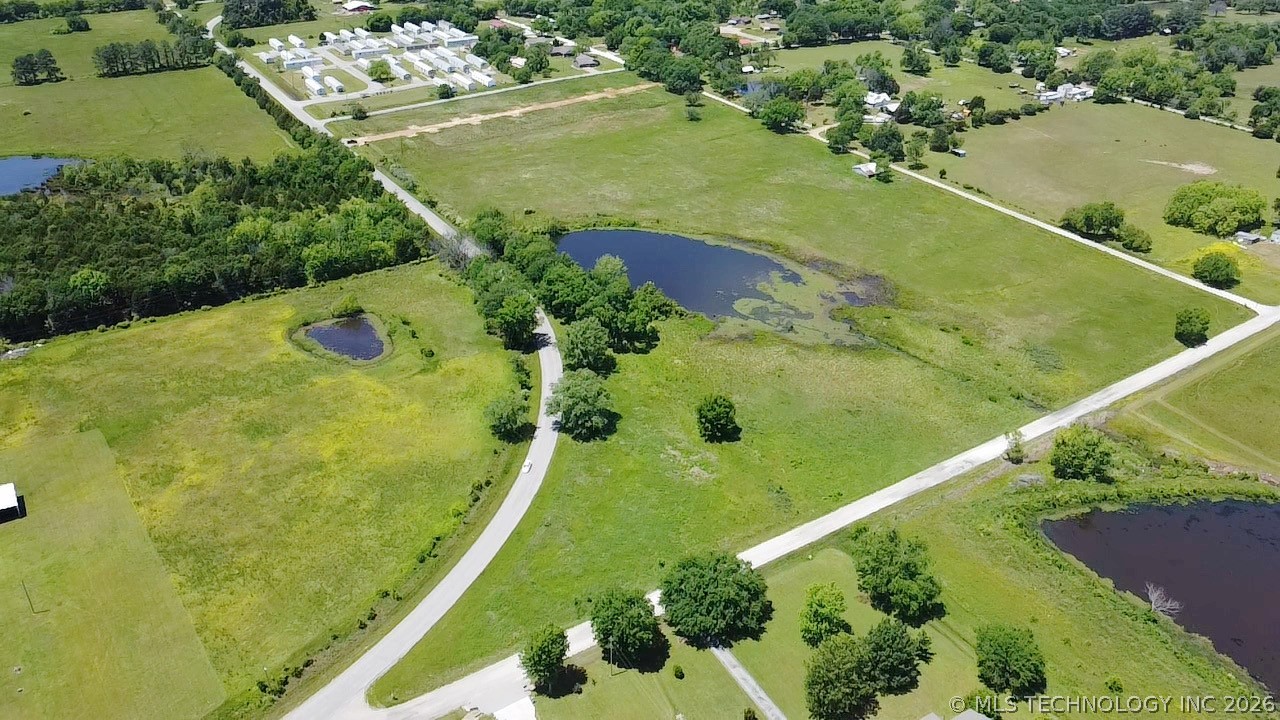 439 Maiden Lane Henryetta OK 74437