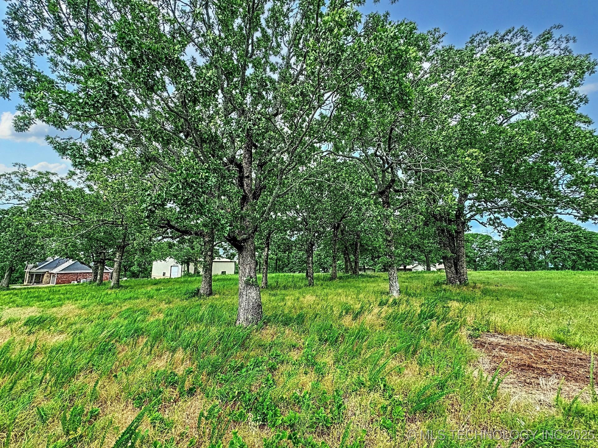 19061 E Wilderness Road Cookson OK 74427