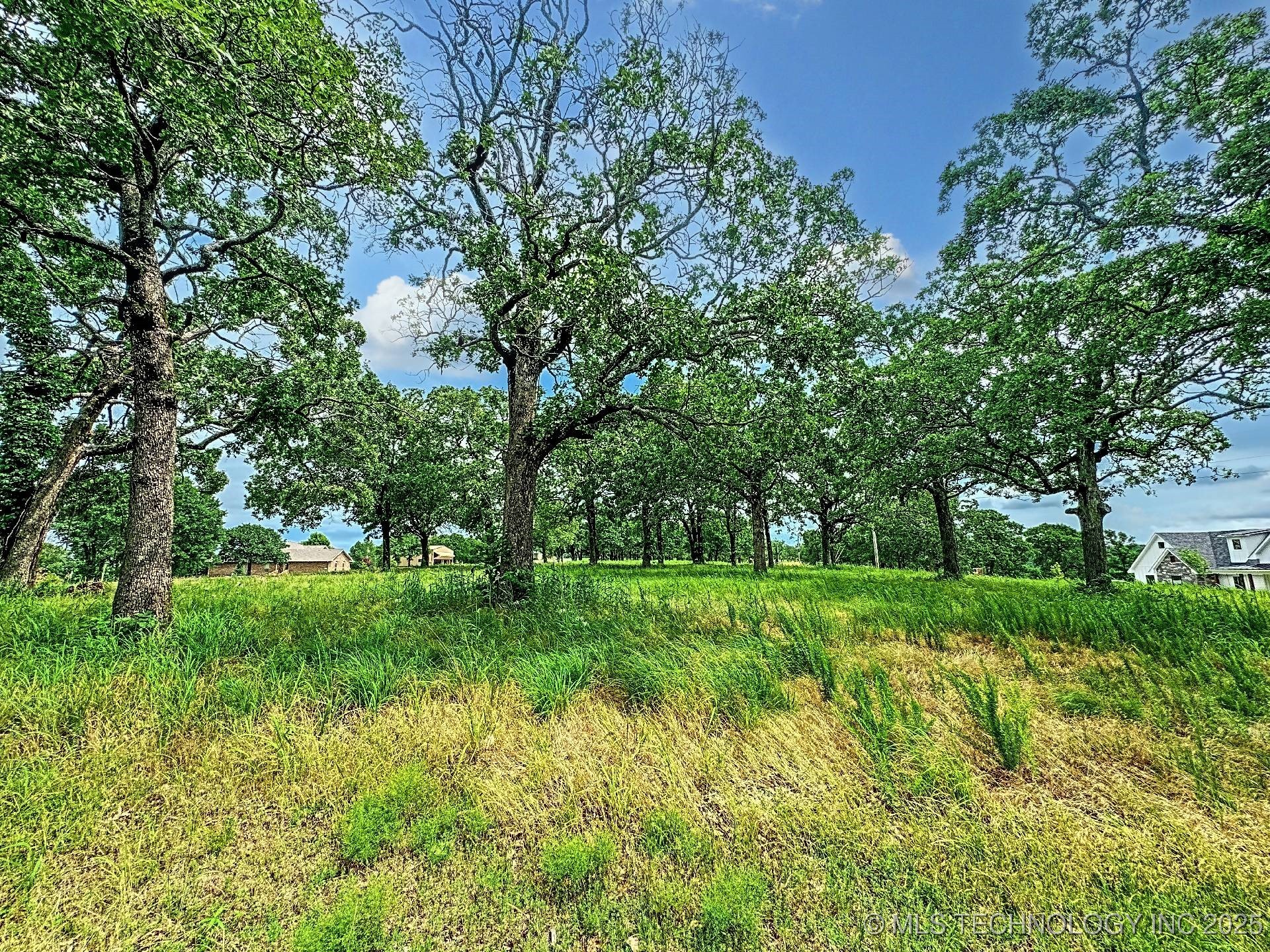 19061 E Wilderness Road Cookson OK 74427
