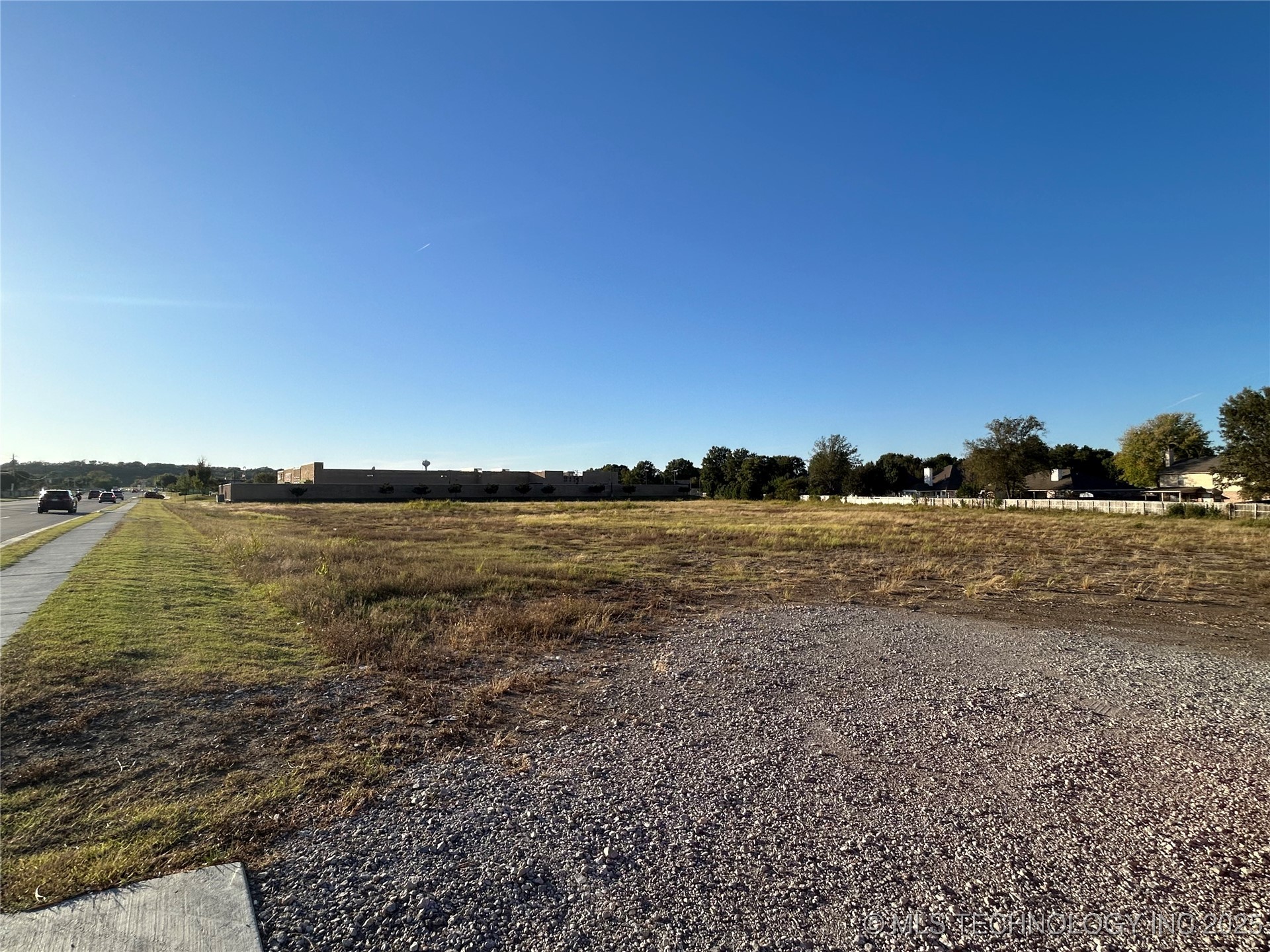 E Albany Street Broken Arrow OK 74012
