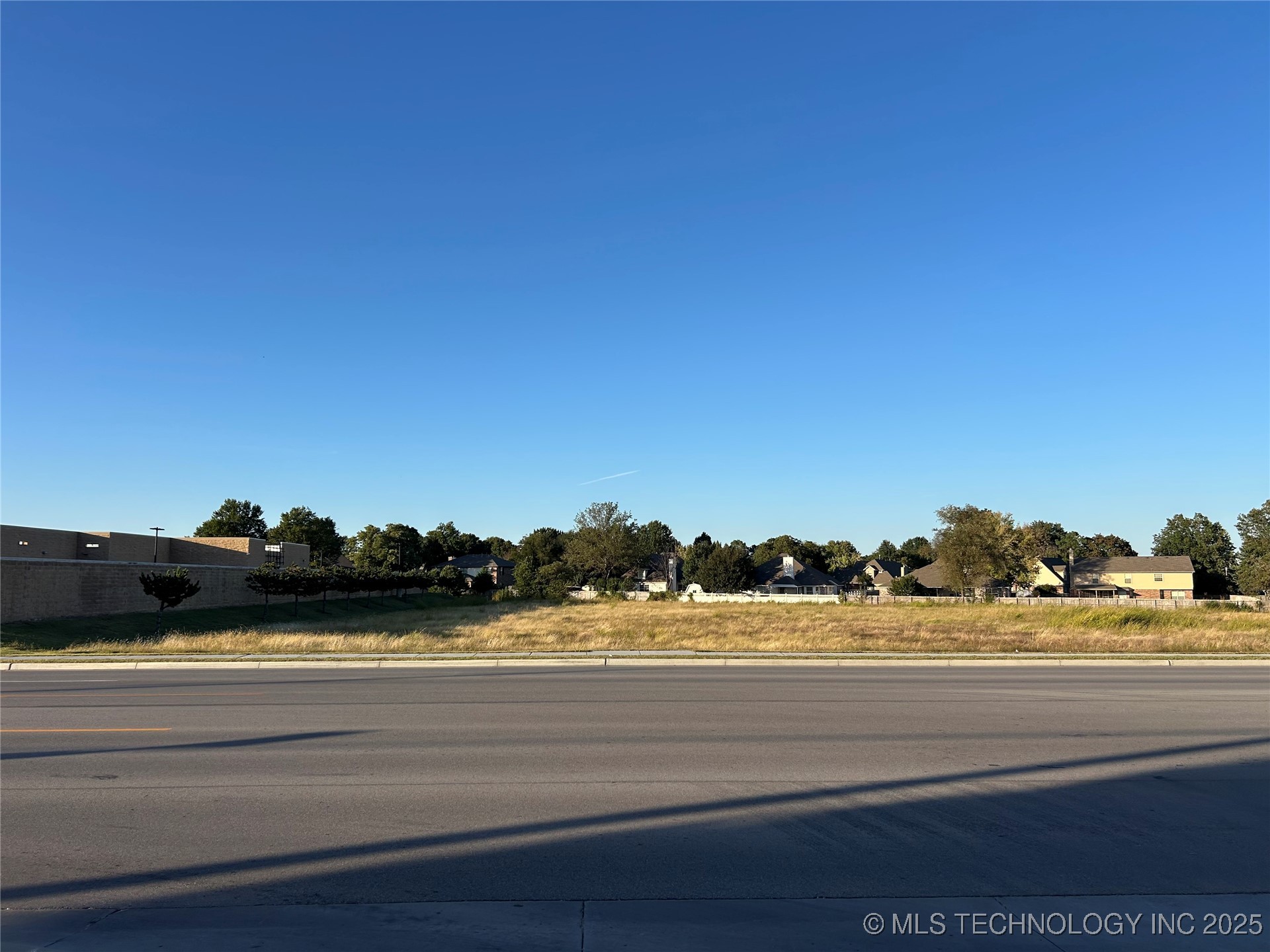 E Albany Street Broken Arrow OK 74012