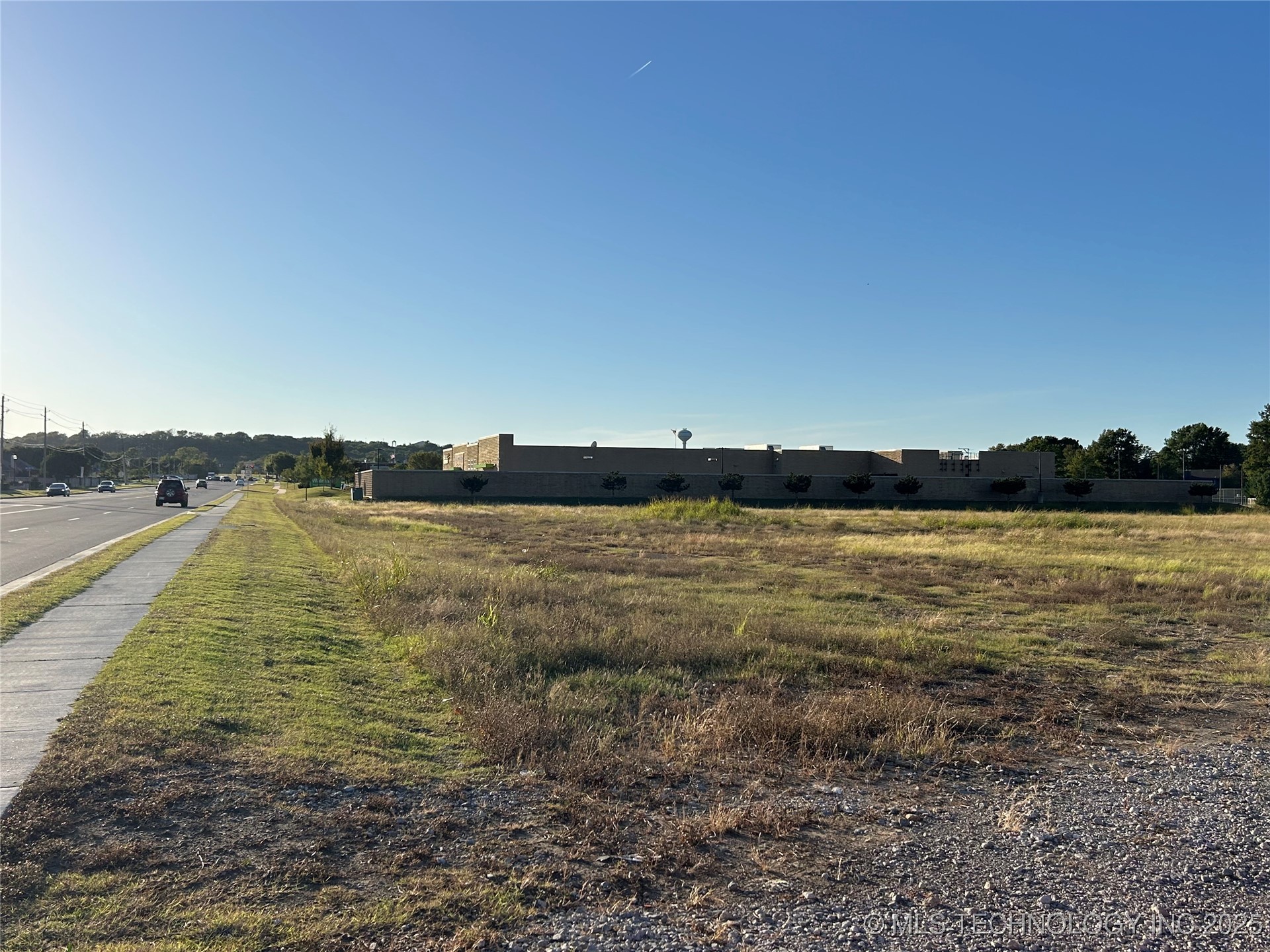 E Albany Street Broken Arrow OK 74012