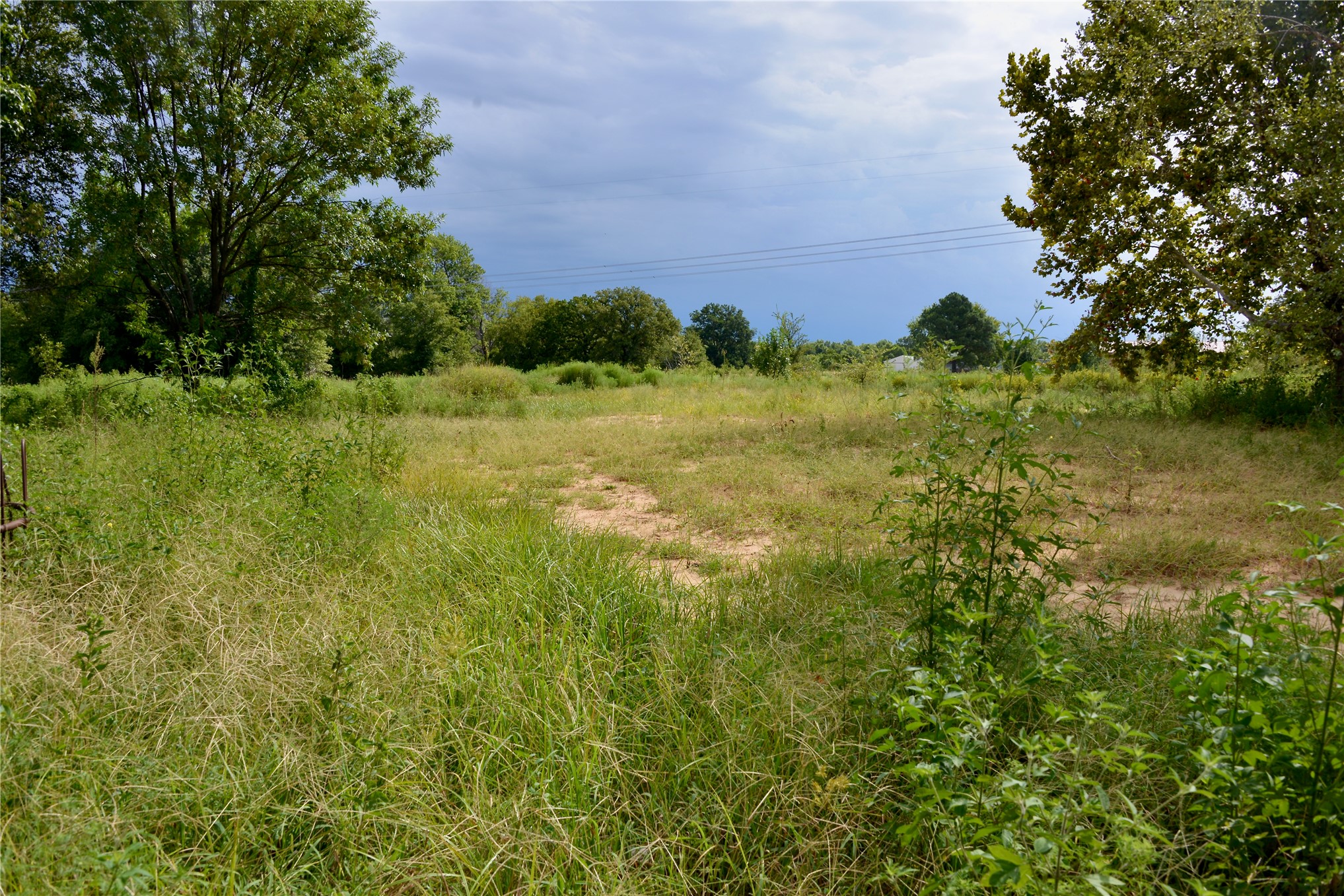 16401 E Hackberry Road Henryetta OK 74437